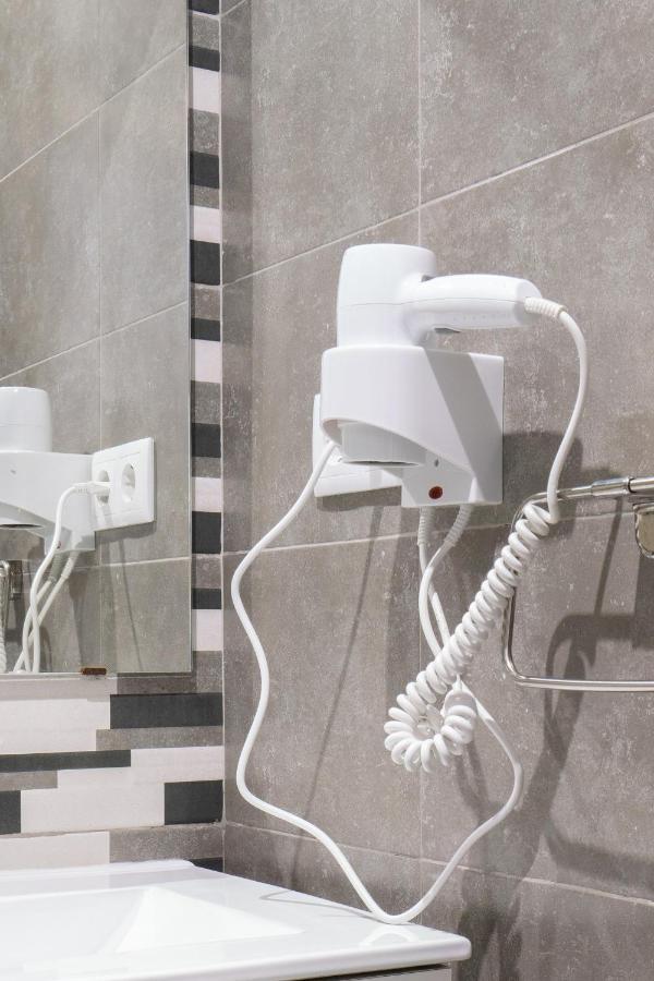 Quarto Duplo com Banheiro Privativo