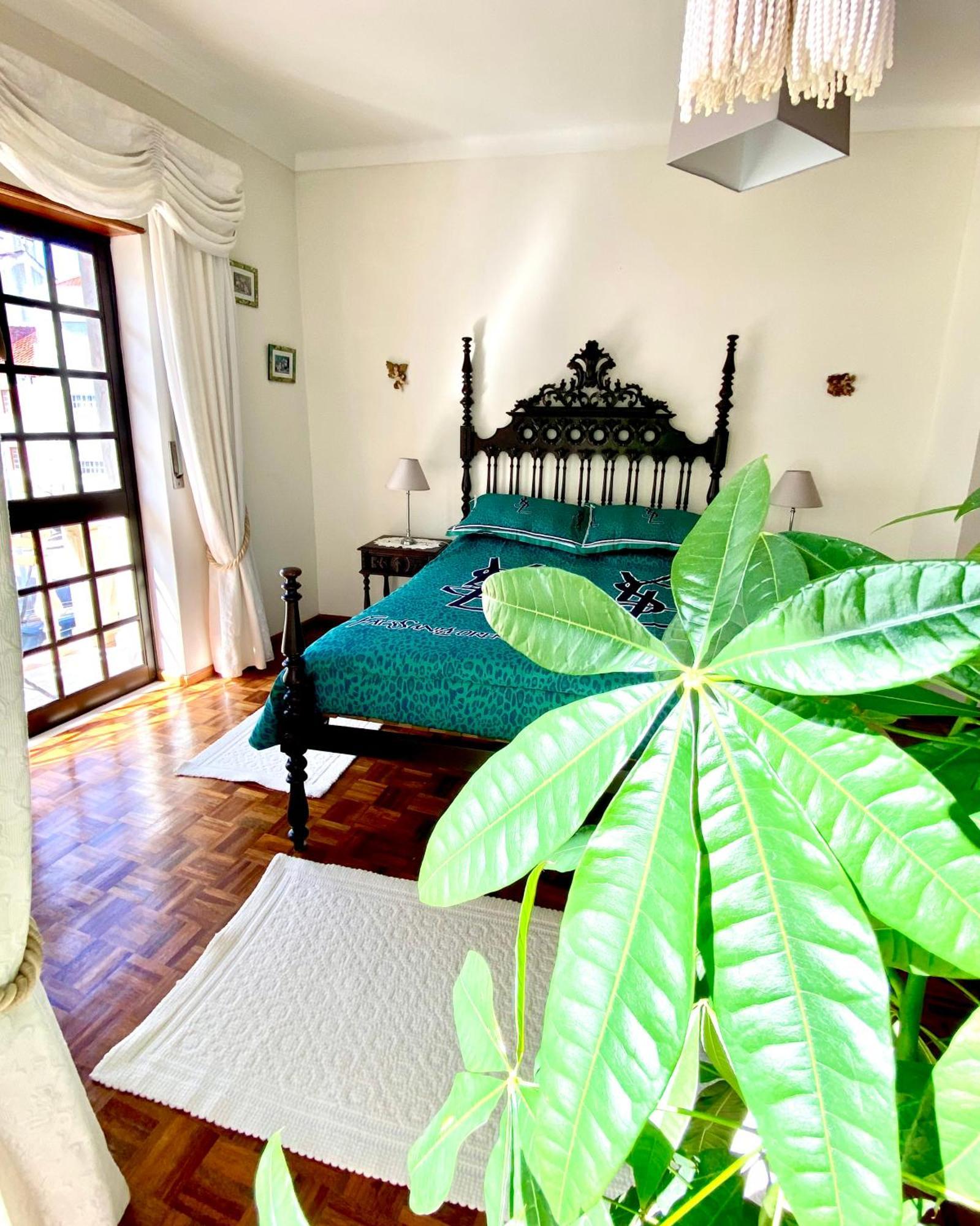 Double Room Private External Bathroom