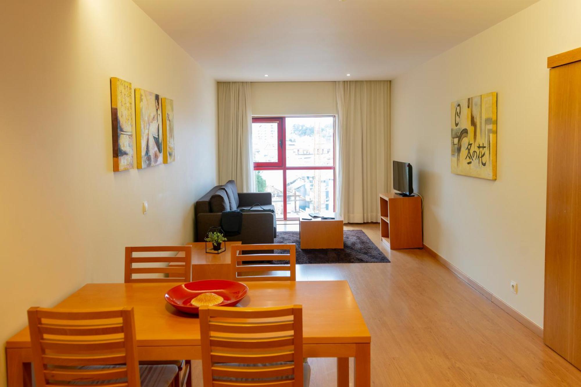 Apartamento com 1 Quarto