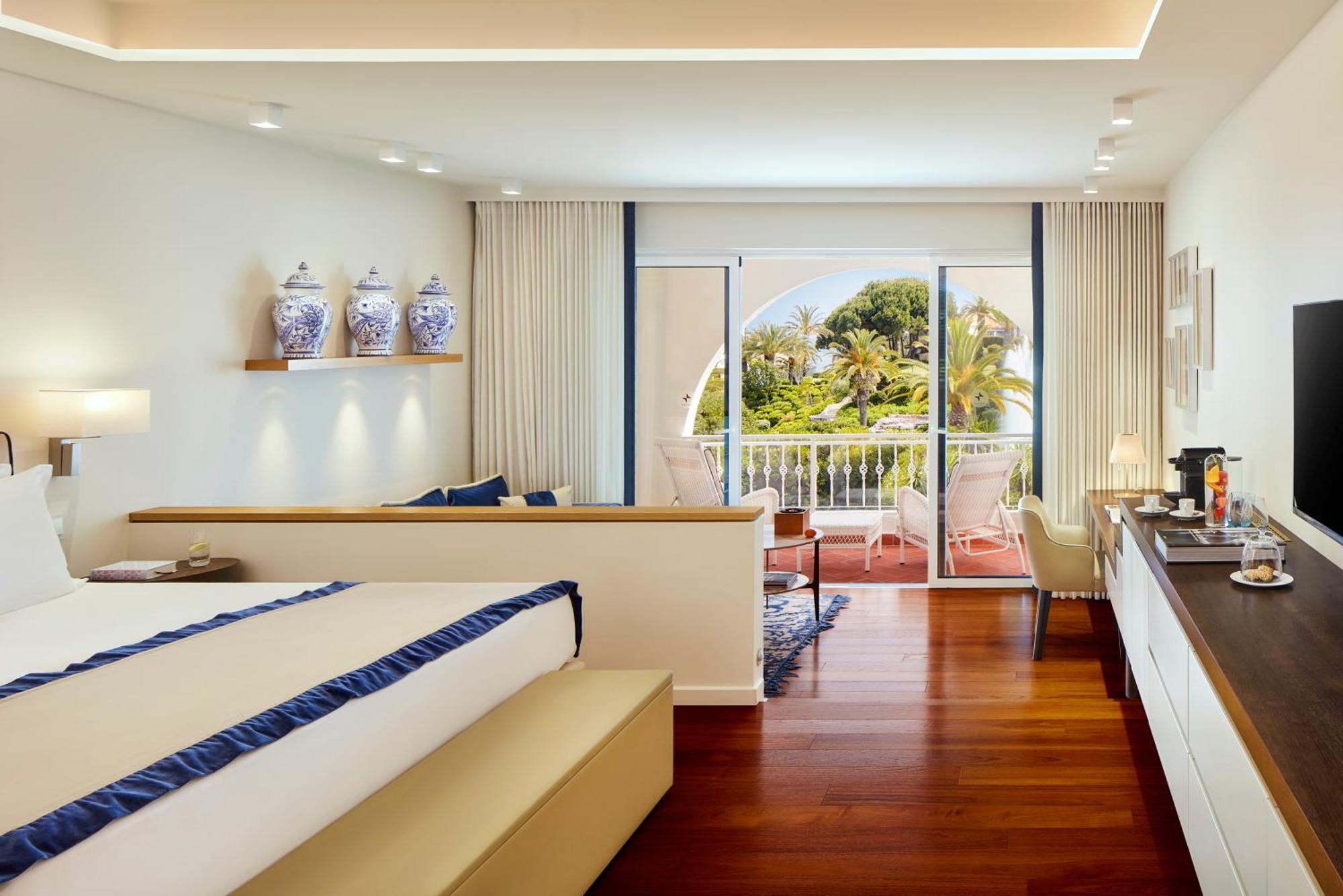 Deluxe Room,1602323450:JPEG