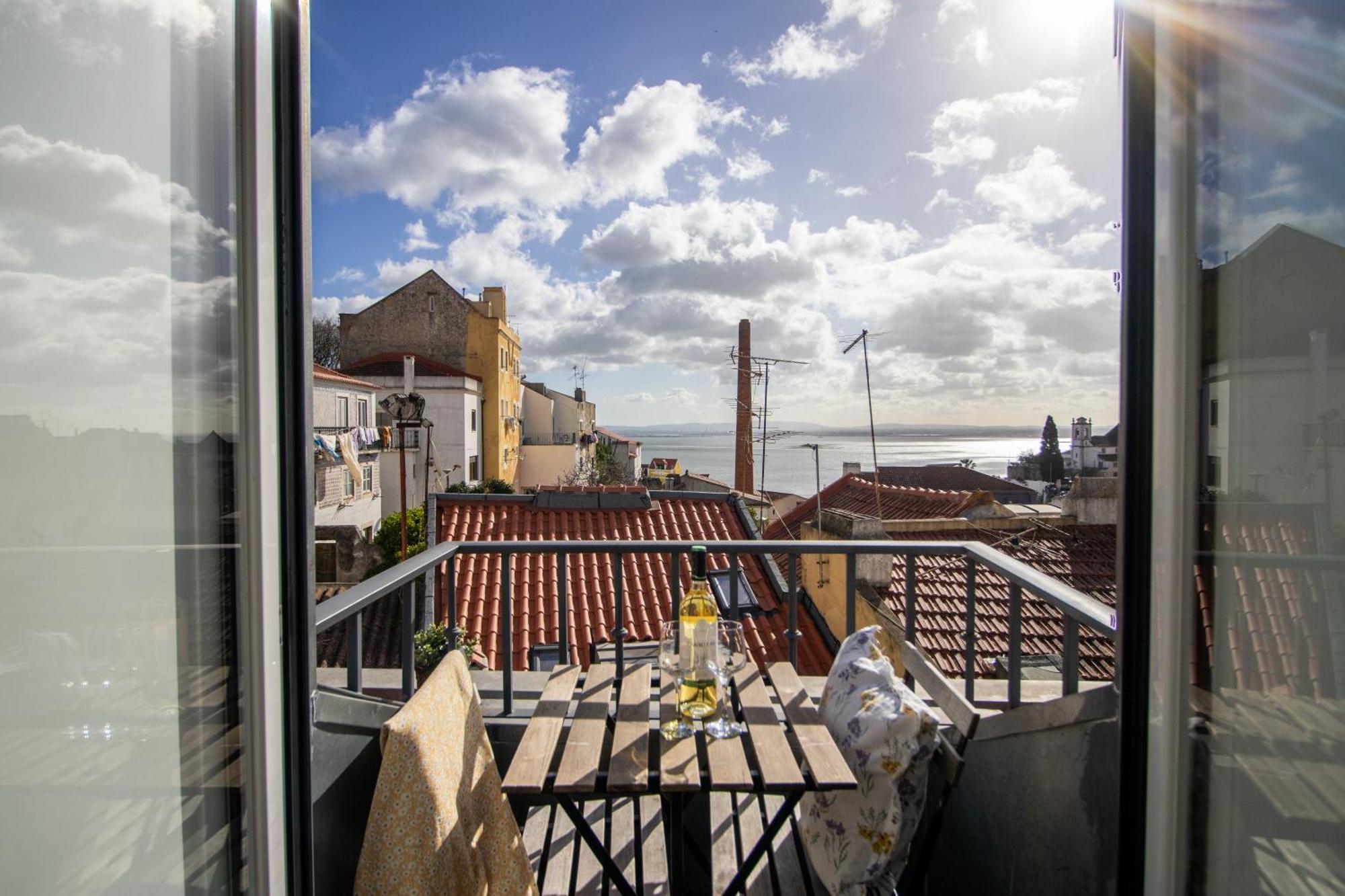 Apartment with Sea View