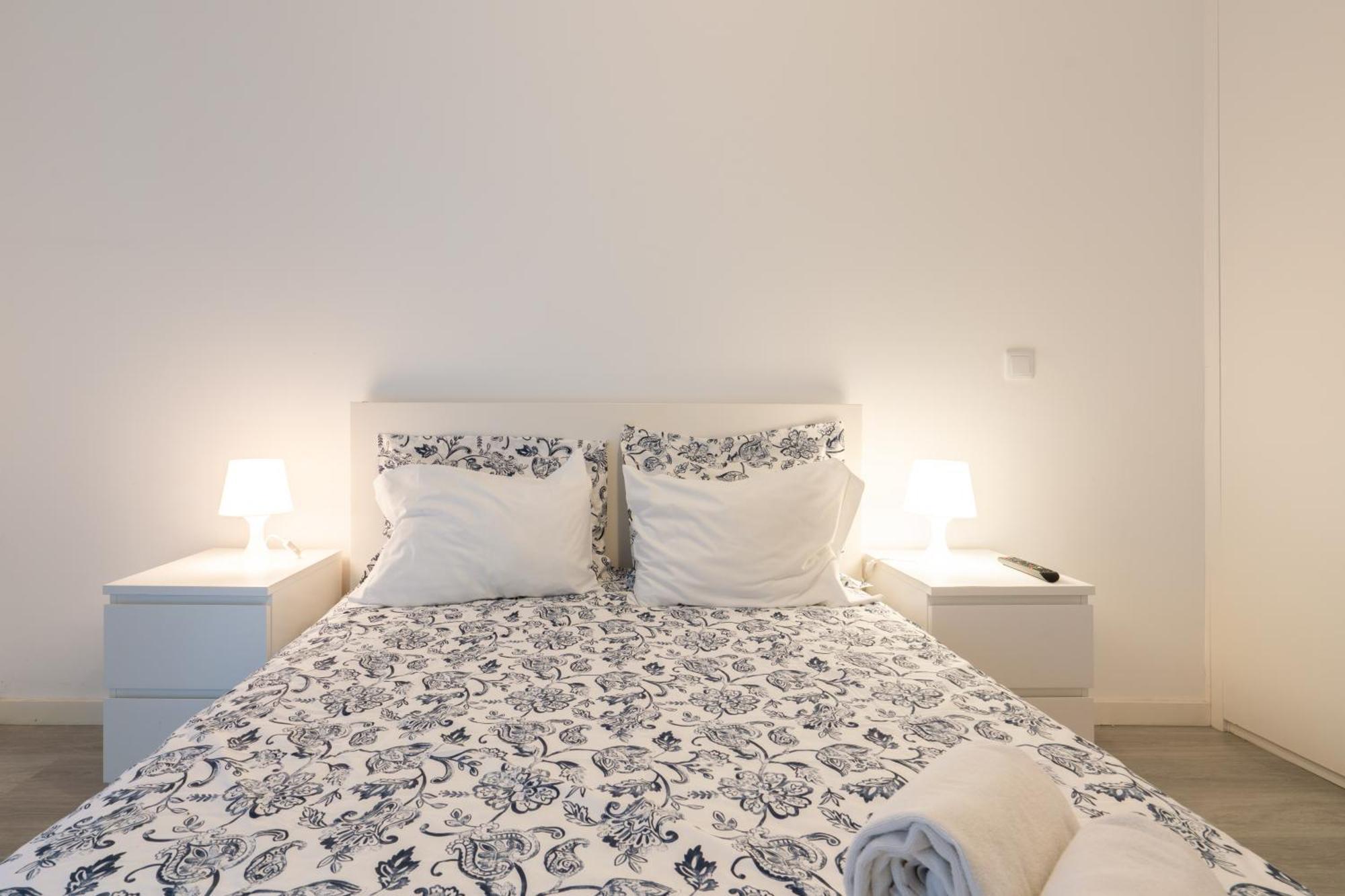 Tweepersoonskamer met Gedeelde Badkamer