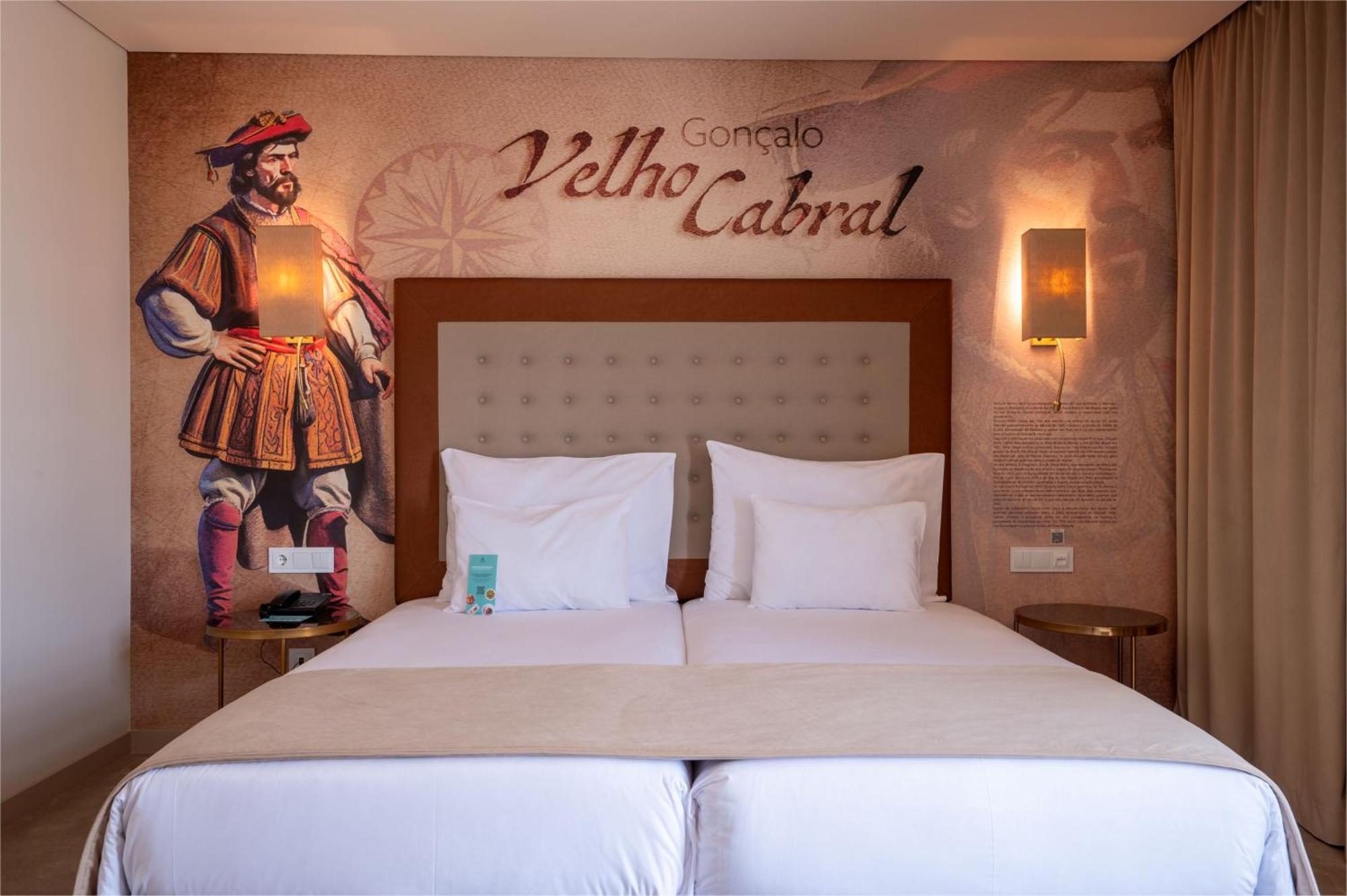 Quarto Twin