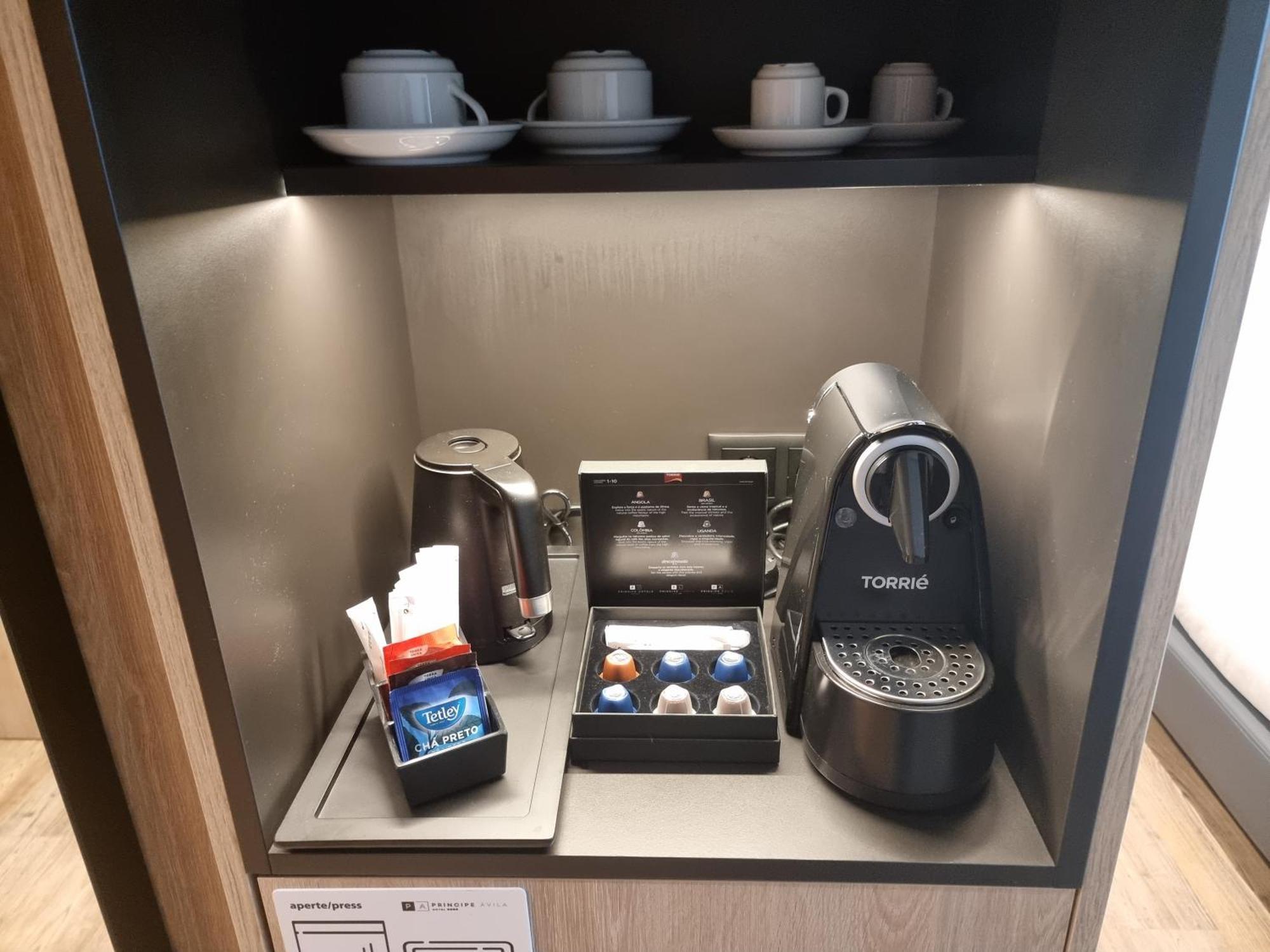Quarto com 2 Camas de Solteiro - Acesso para Hóspedes com Mobilidade Reduzida