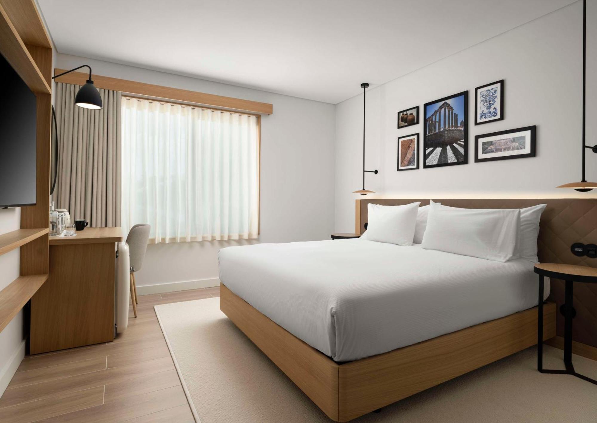 Habitación con cama extragrande - Adaptada para personas de movilidad reducida