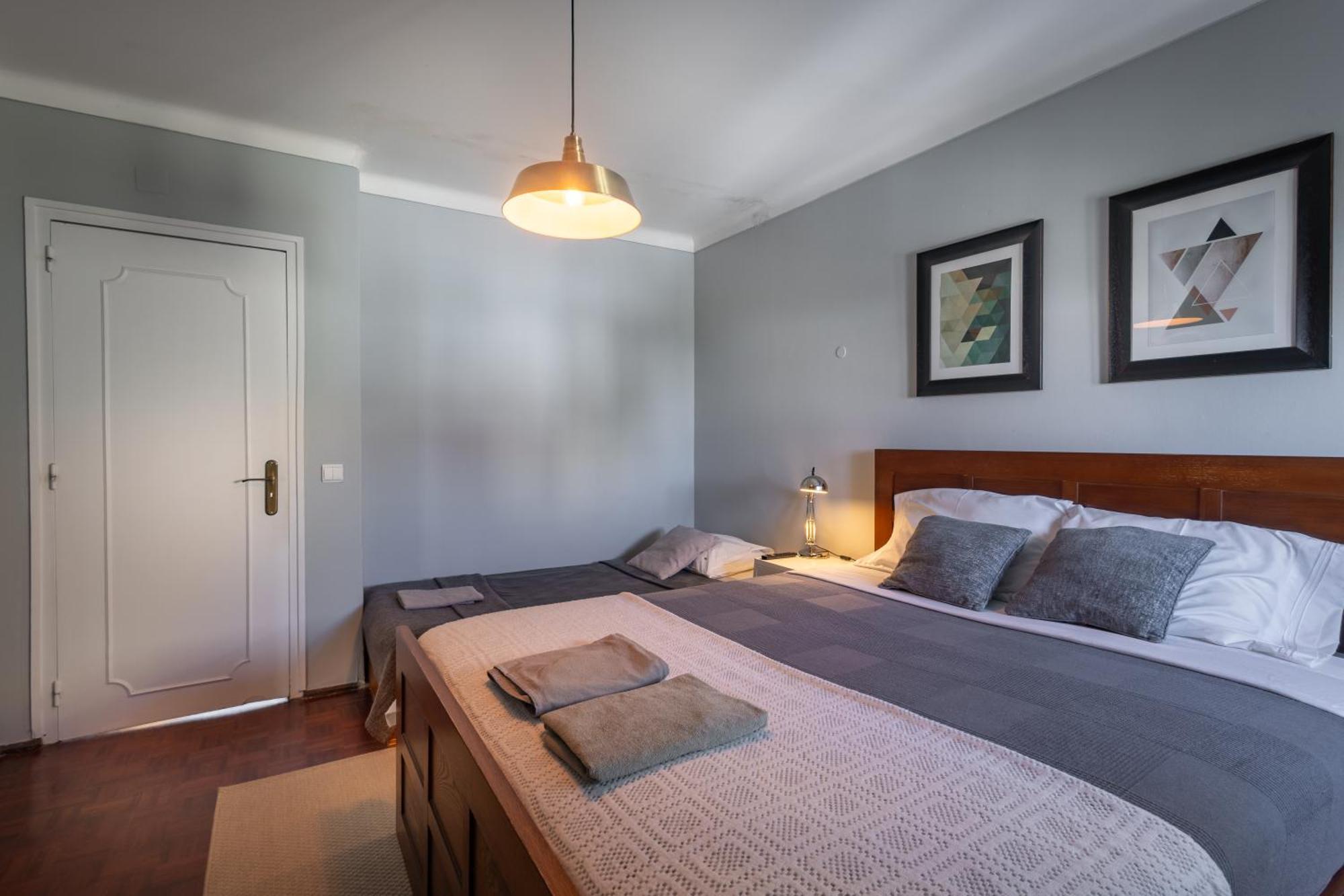 Triple Room,1544964121:JPEG