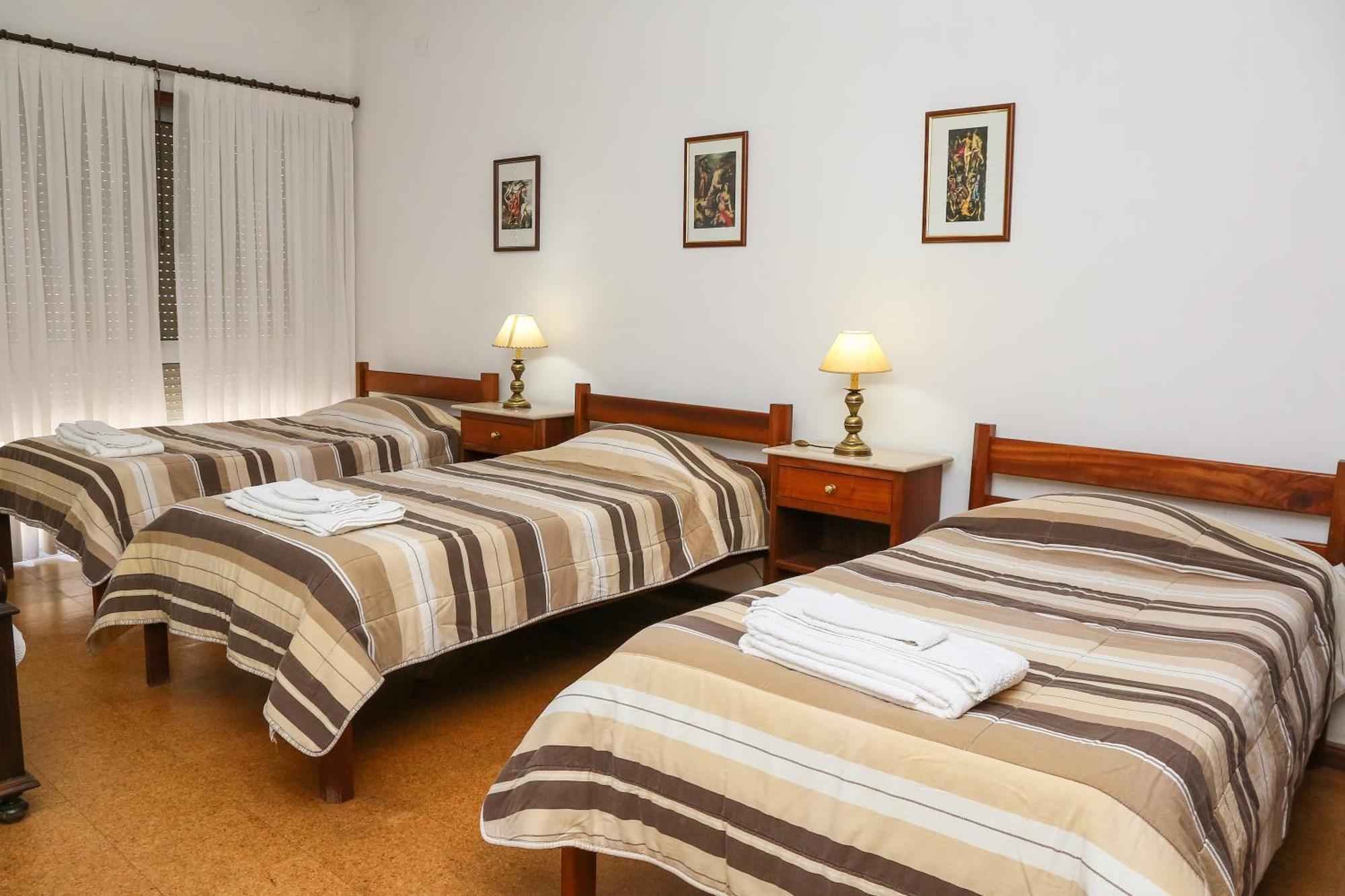 Basic Triple Room