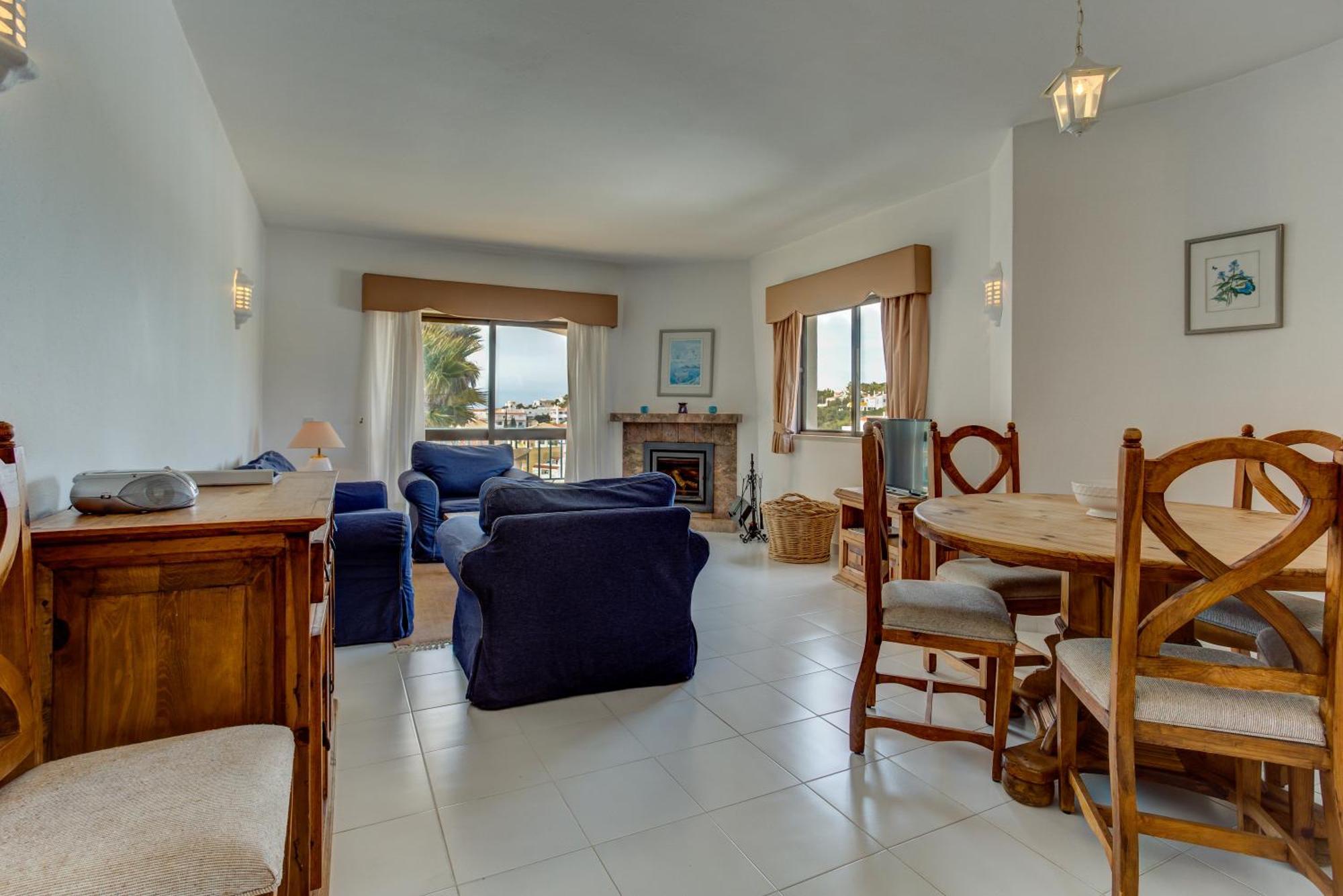 Two-Bedroom Apartment Sea View