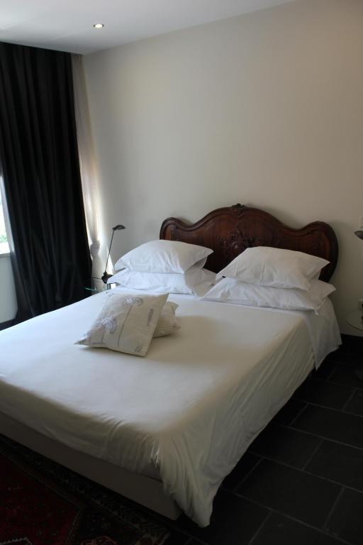 Quarto Duplo