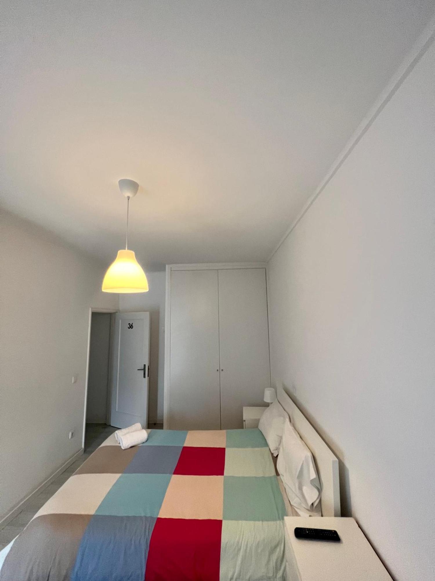 Vierpersoonskamer met Gedeelde Badkamer