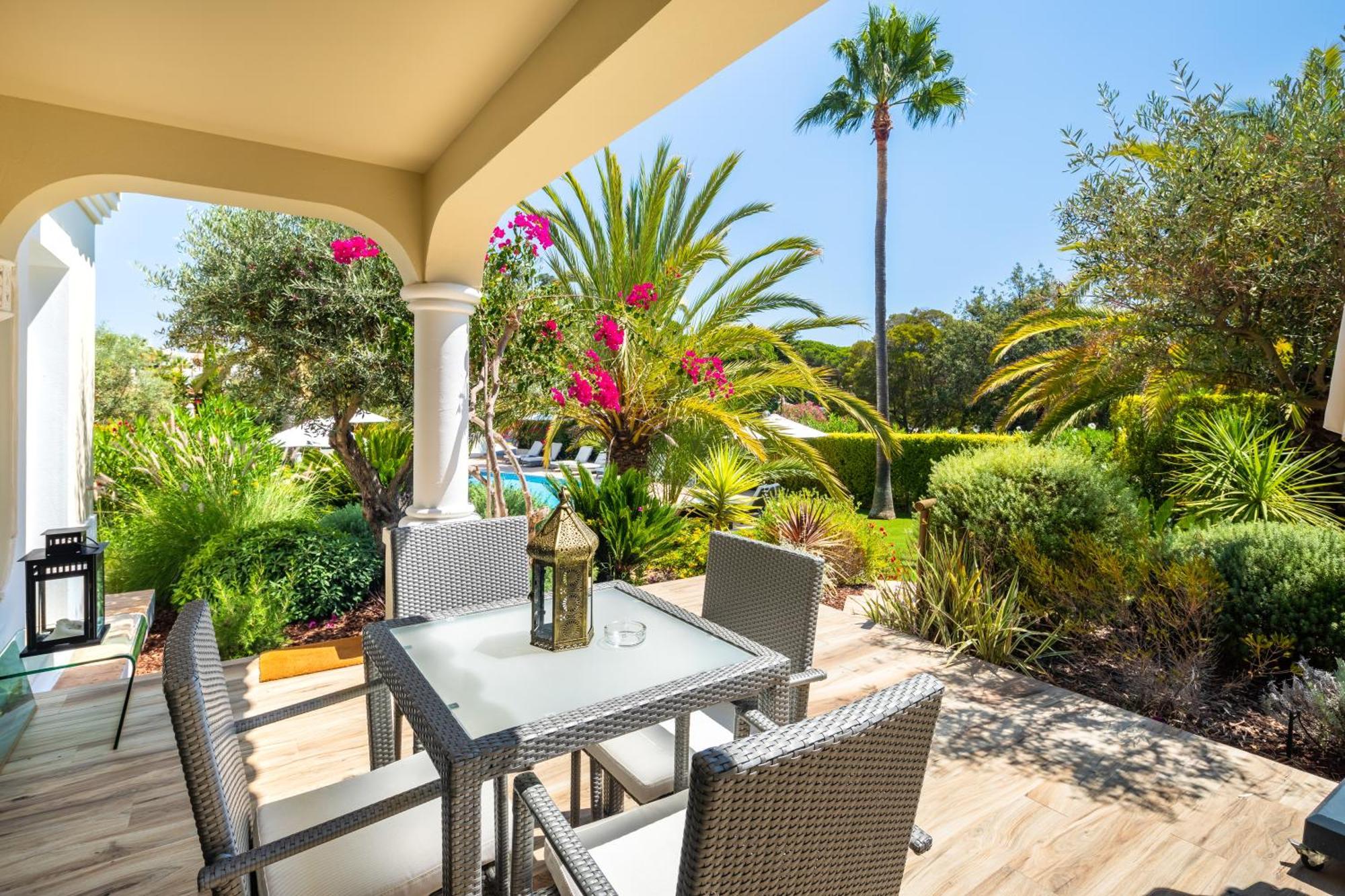 Deluxe Villa