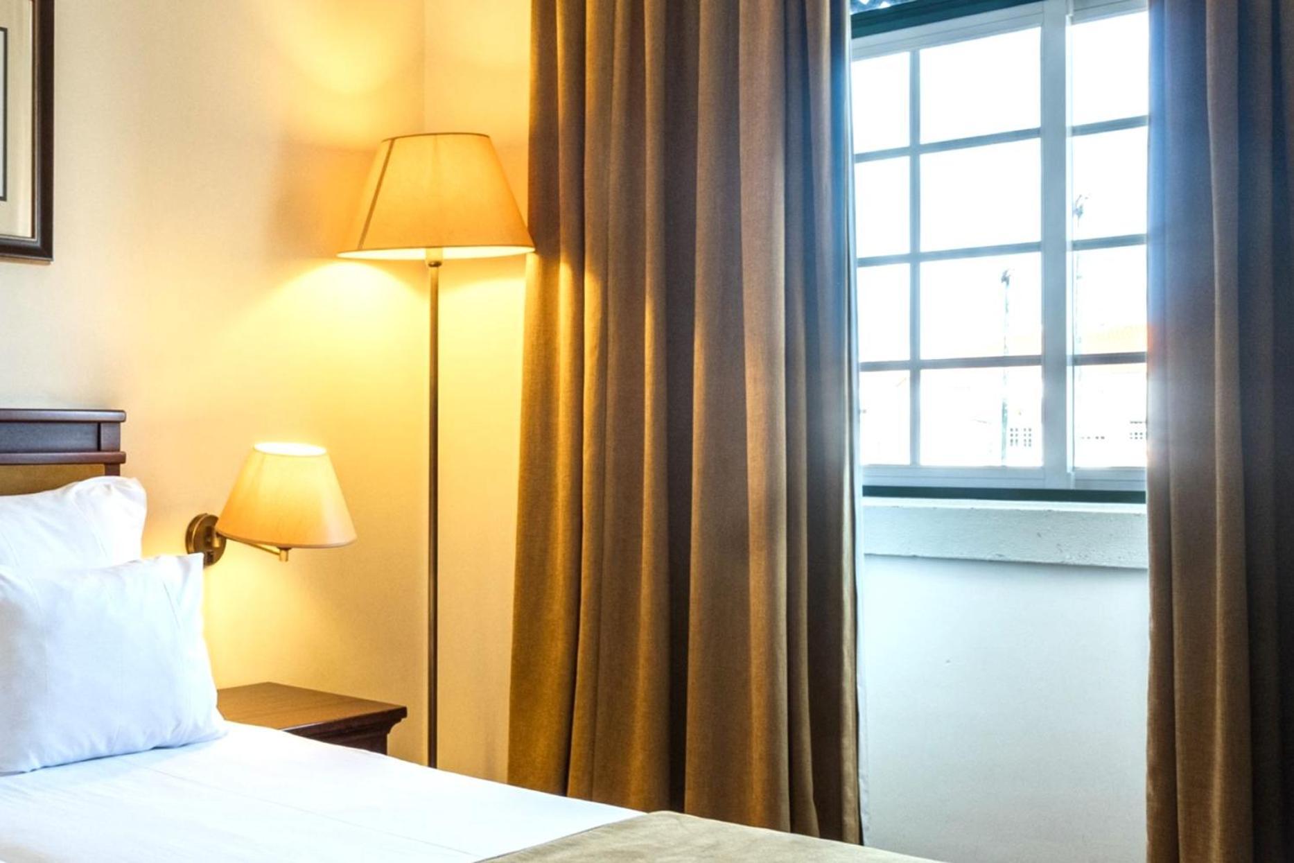 Quarto Twin com Vista Mar (3 Adultos)