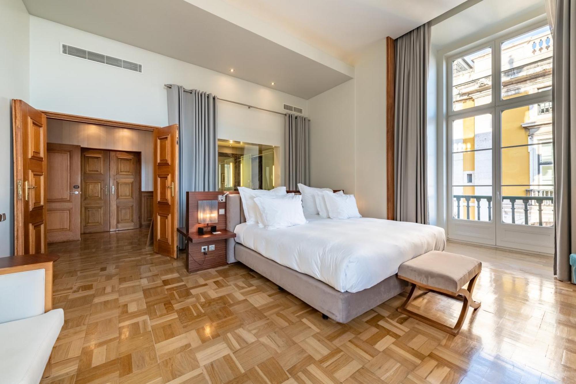 Suite Praça do Comércio met Kingsize Bed