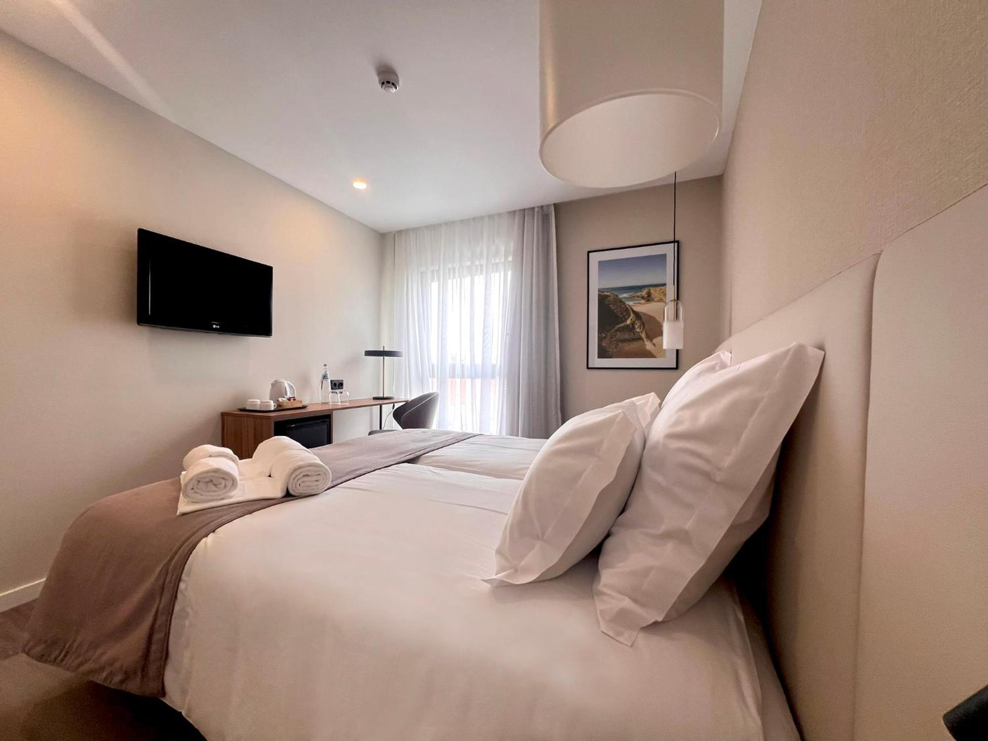 Double or Twin Room,1594672274:JPEG