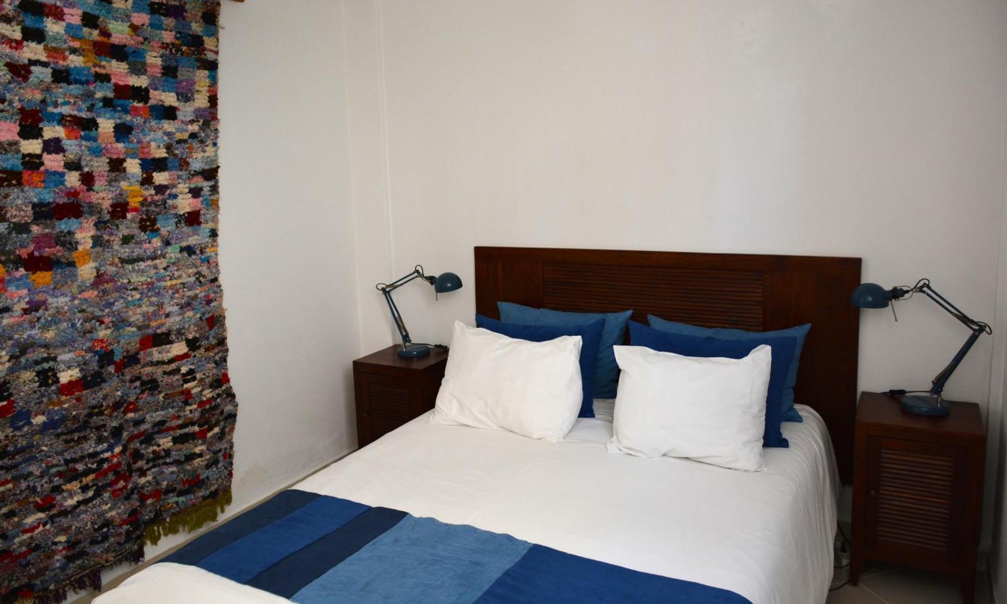 Standard Suite,1597607972:JPEG