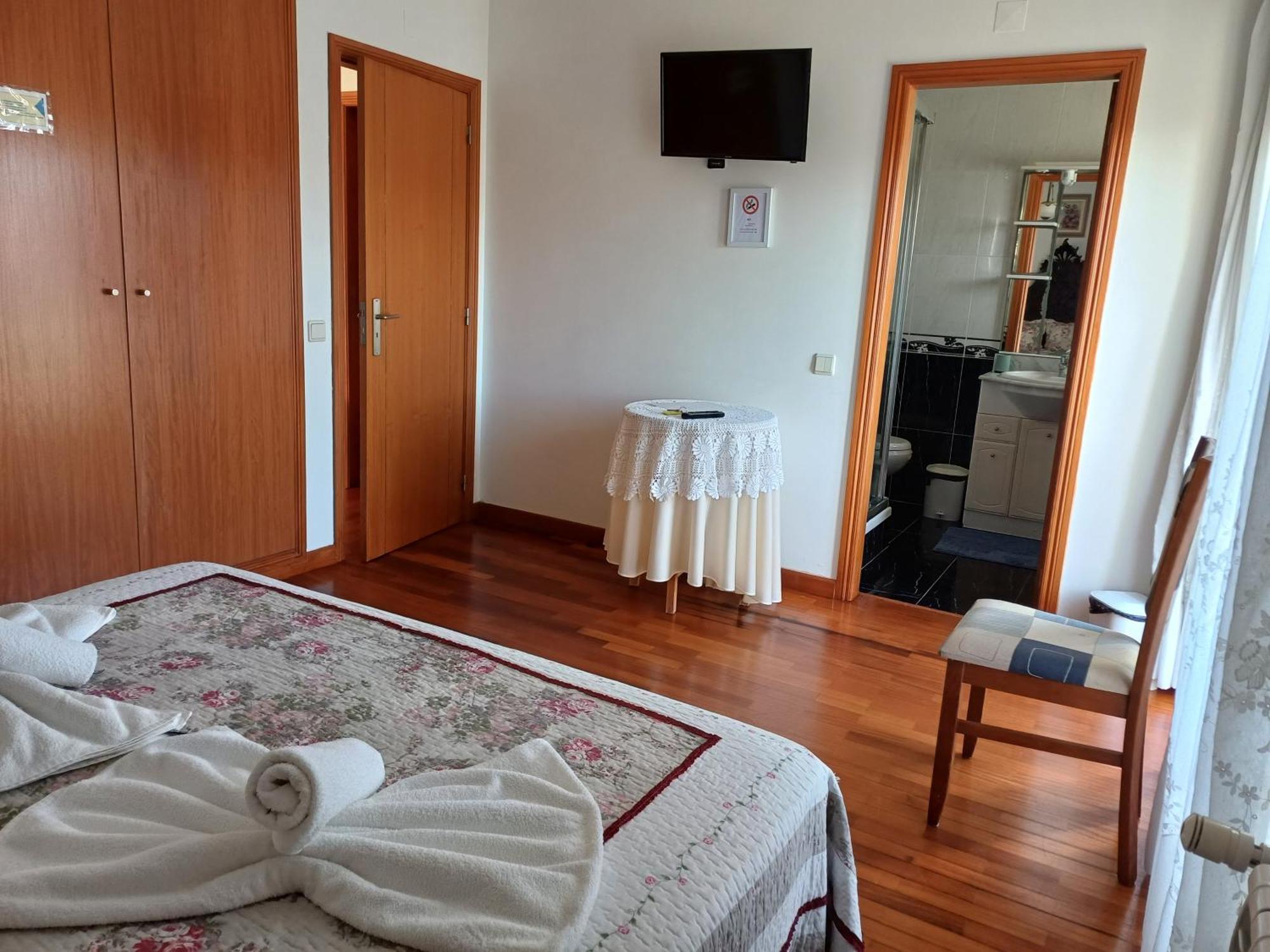 Double Room with Balcony and Sea View
