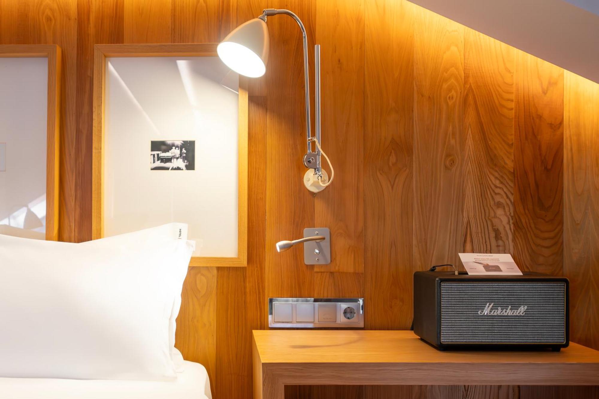 Suite with Castle View,1611085301:JPEG