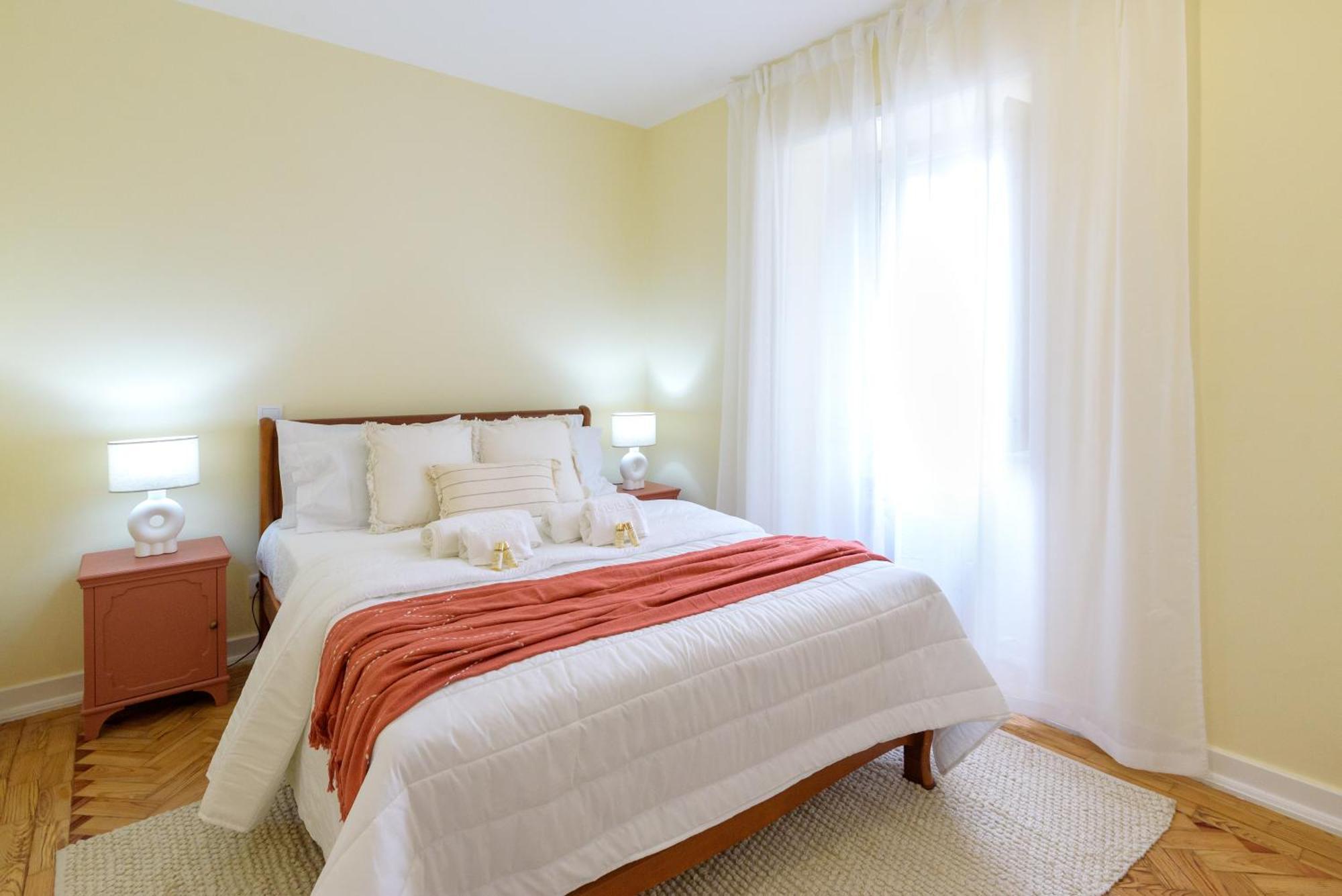 Double Room with Pool View