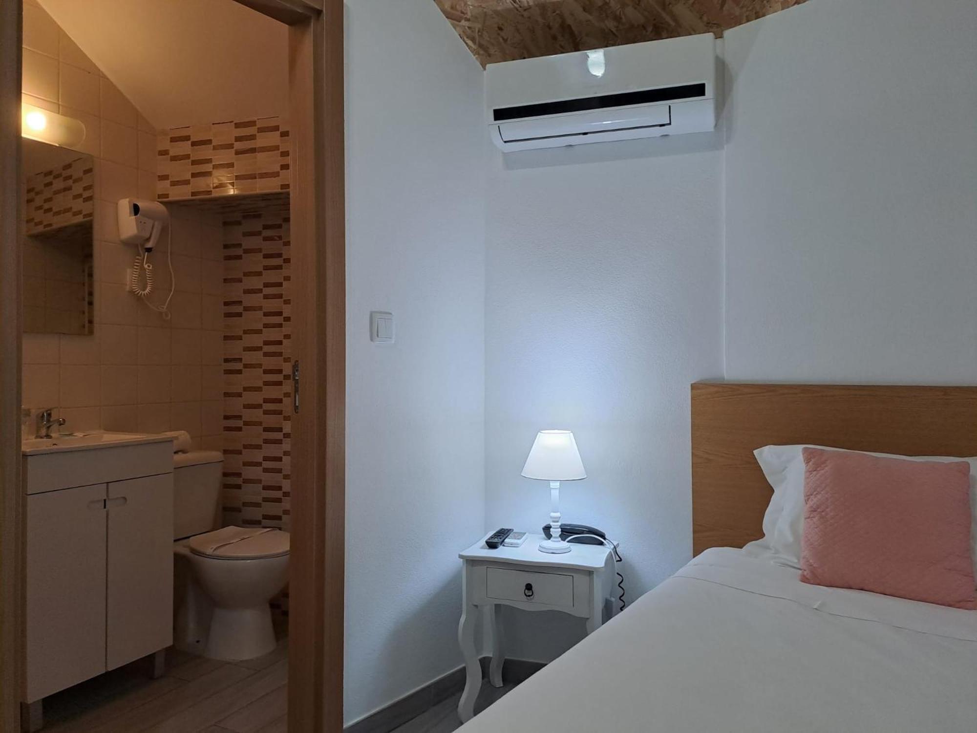 Single Room with Private Bathroom,1625660504:JPEG