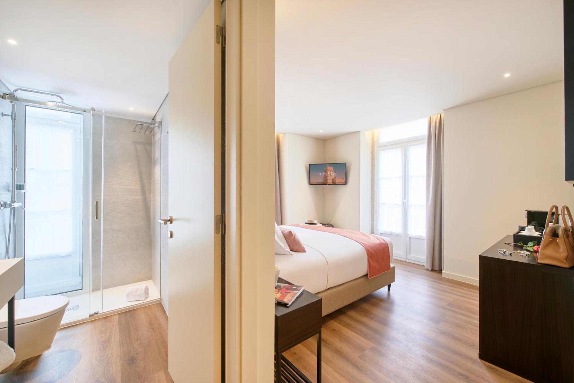 Double or Twin Room Balcony City View