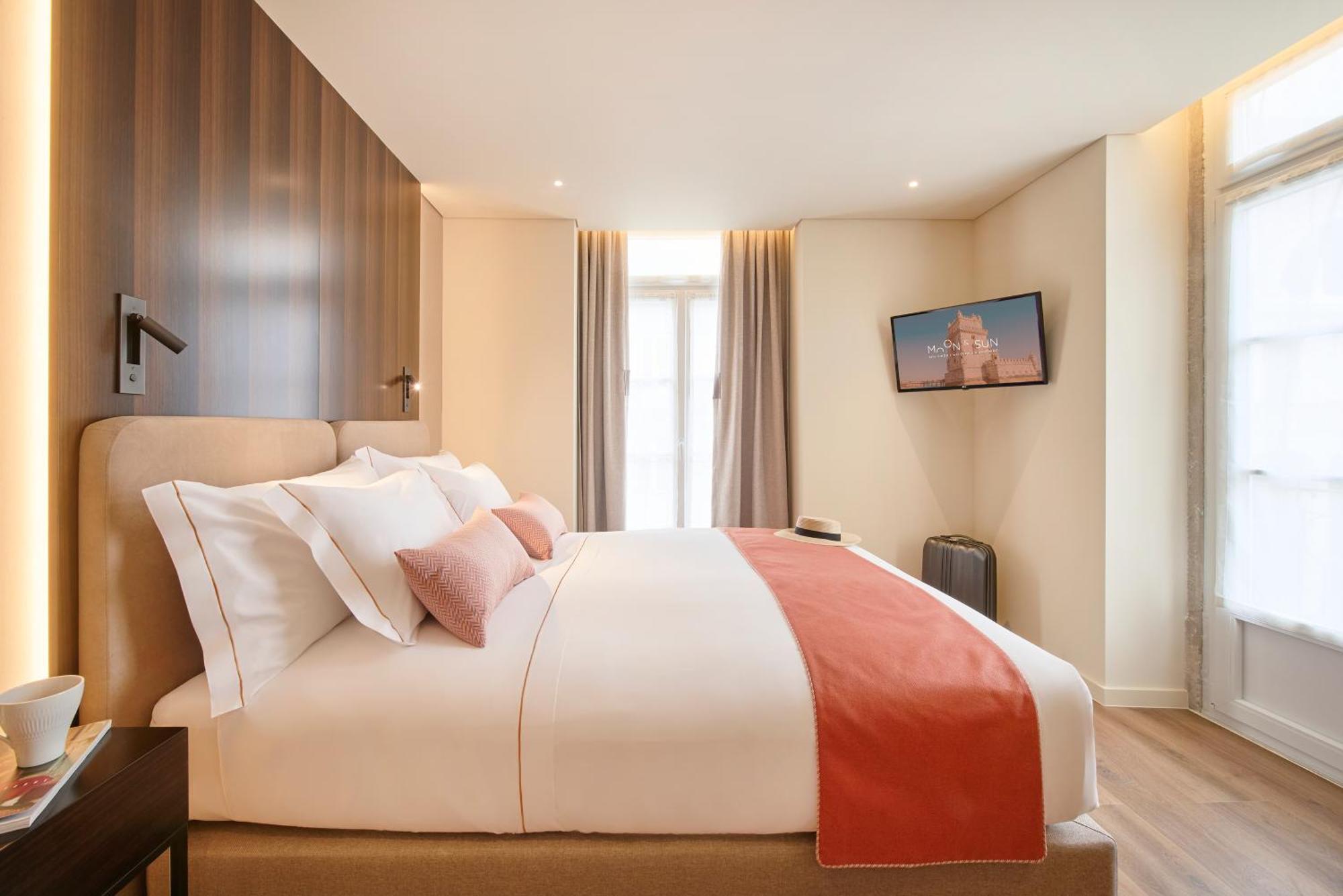 Double or Twin Room Balcony City View