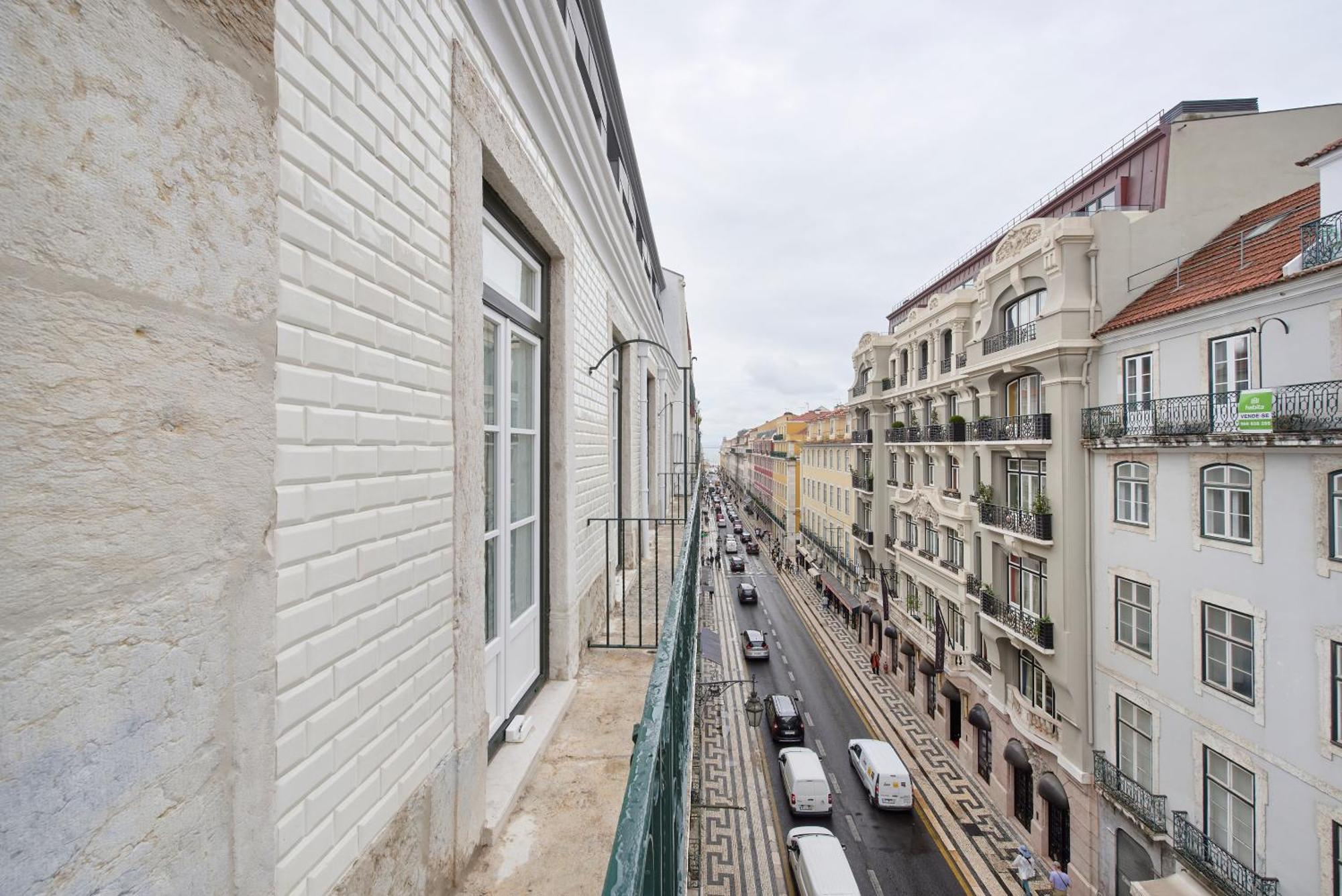 Double or Twin Room Balcony City View