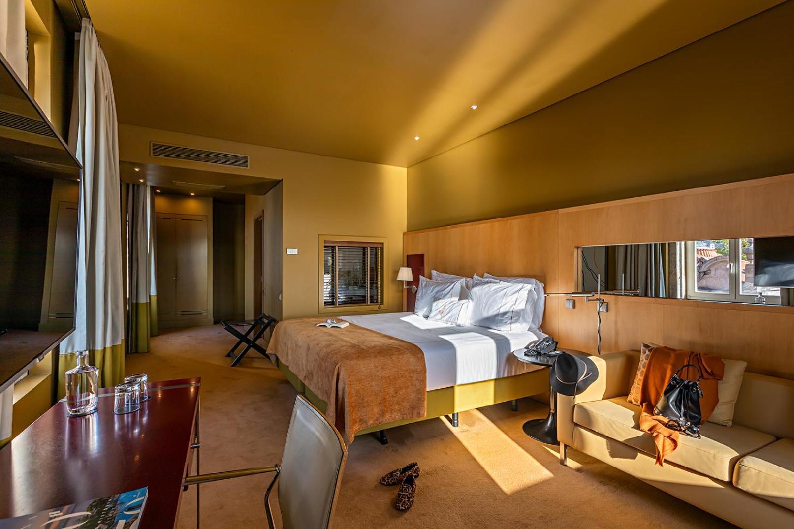 Deluxe Double or Twin Room with River View,1643759145:JPEG