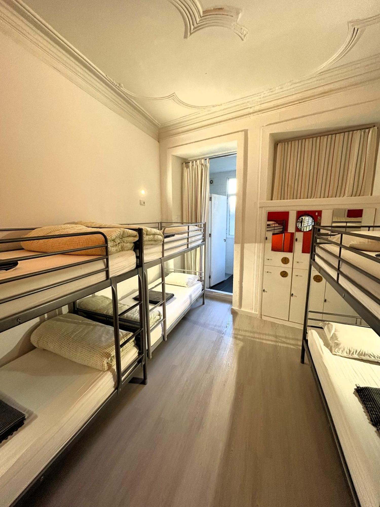 Bed in 6-Bed Mixed Dormitory Room,1643766511:JPEG