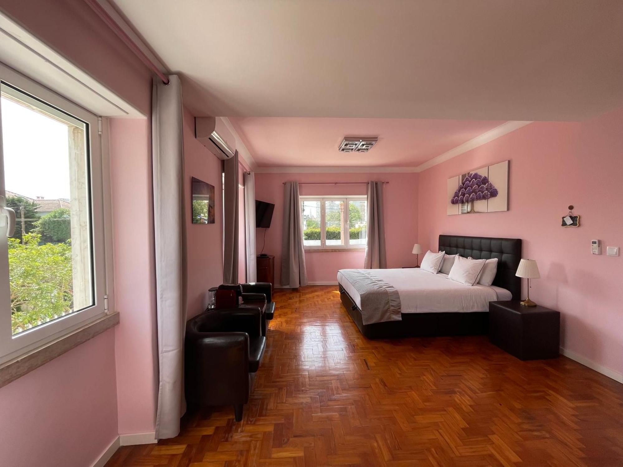 Superior King Room