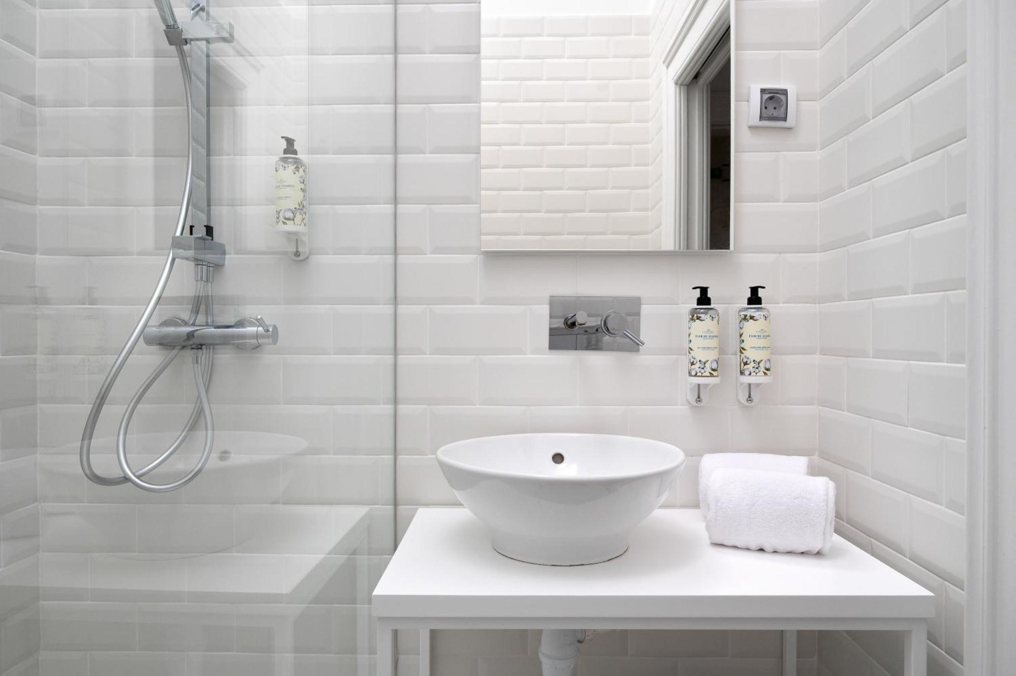 Superior Double Room with Street View