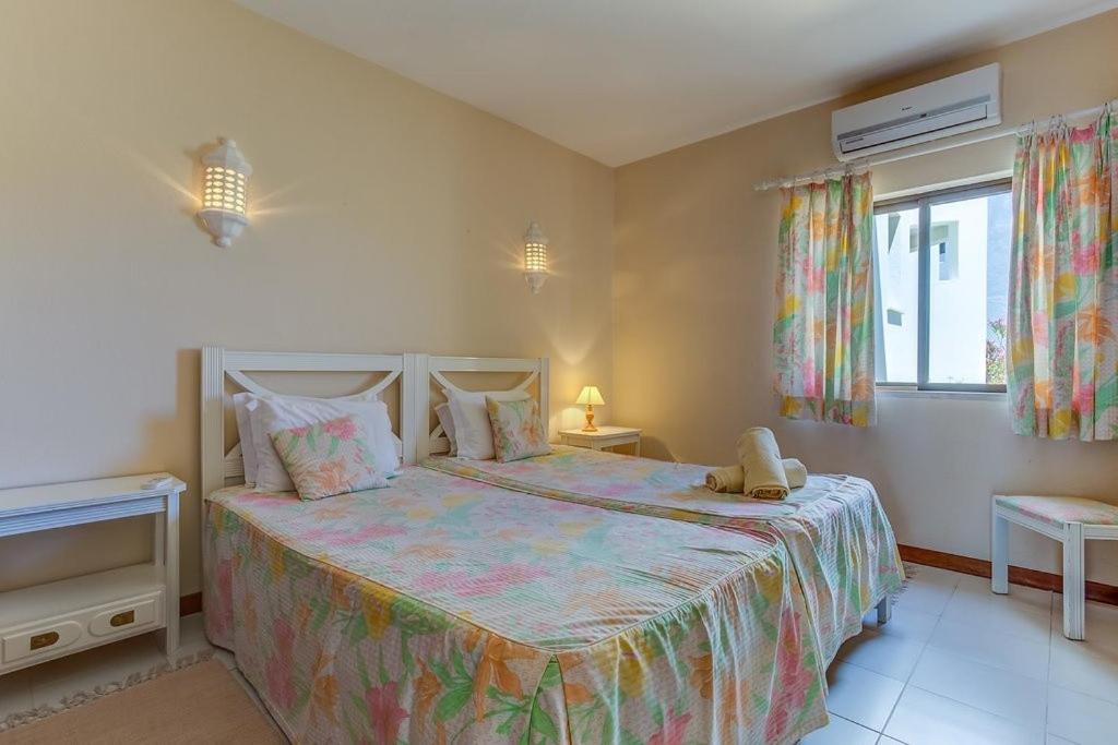 Three-Bedroom Apartment Ocean View