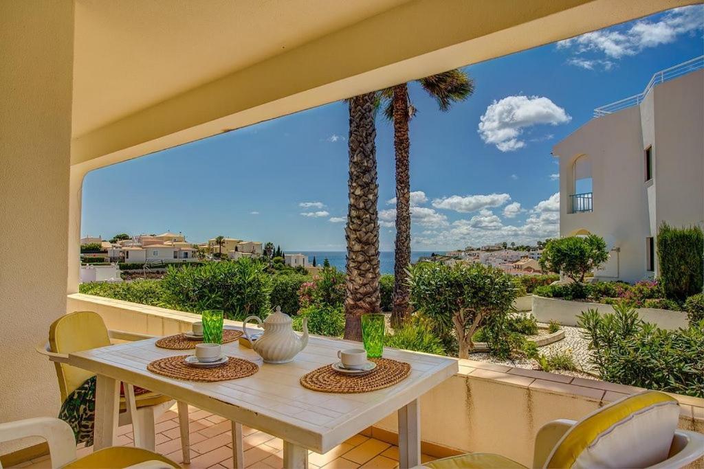 Three-Bedroom Apartment Ocean View