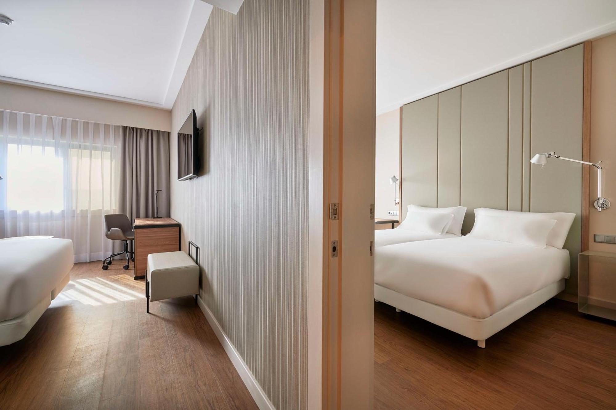 Family Connecting Room (2 Adults + 2 Children),1676731514:JPEG