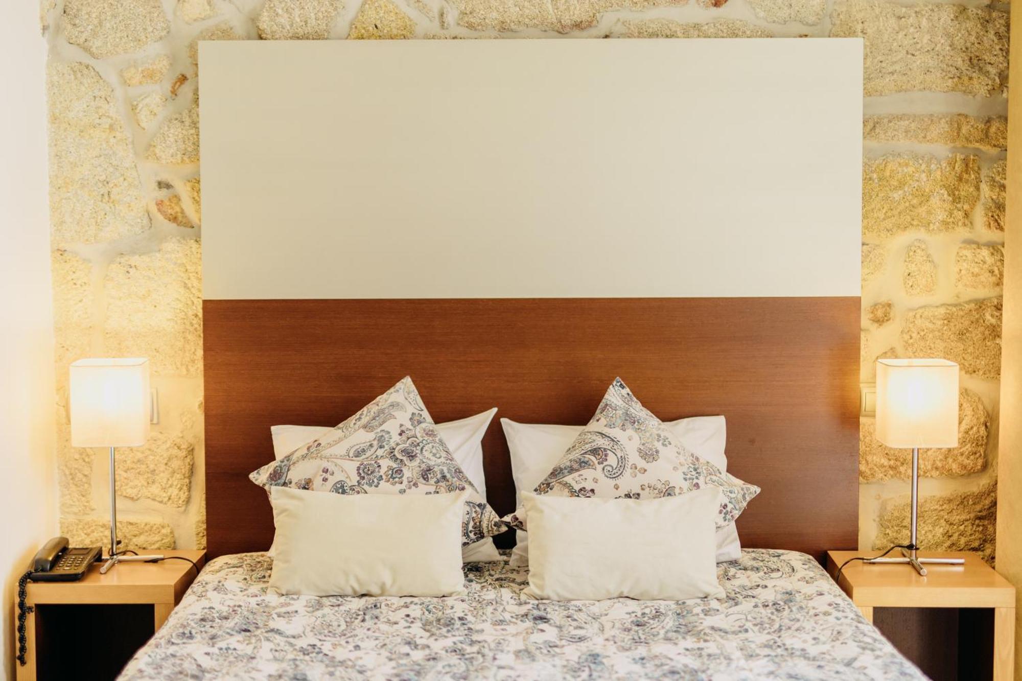 Deluxe Double Room with Spa Bath and Balcony,1710591816:JPEG