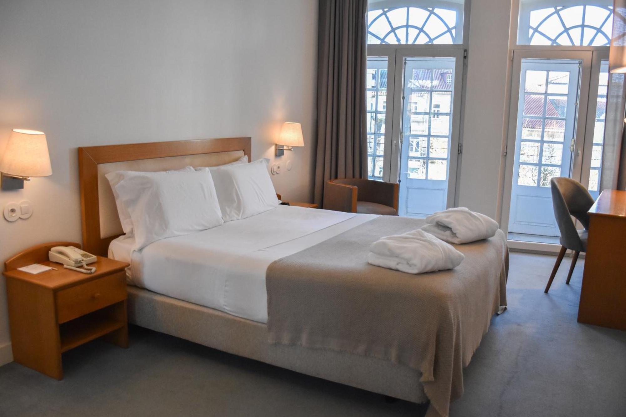 Double Room,1739363555:JPEG