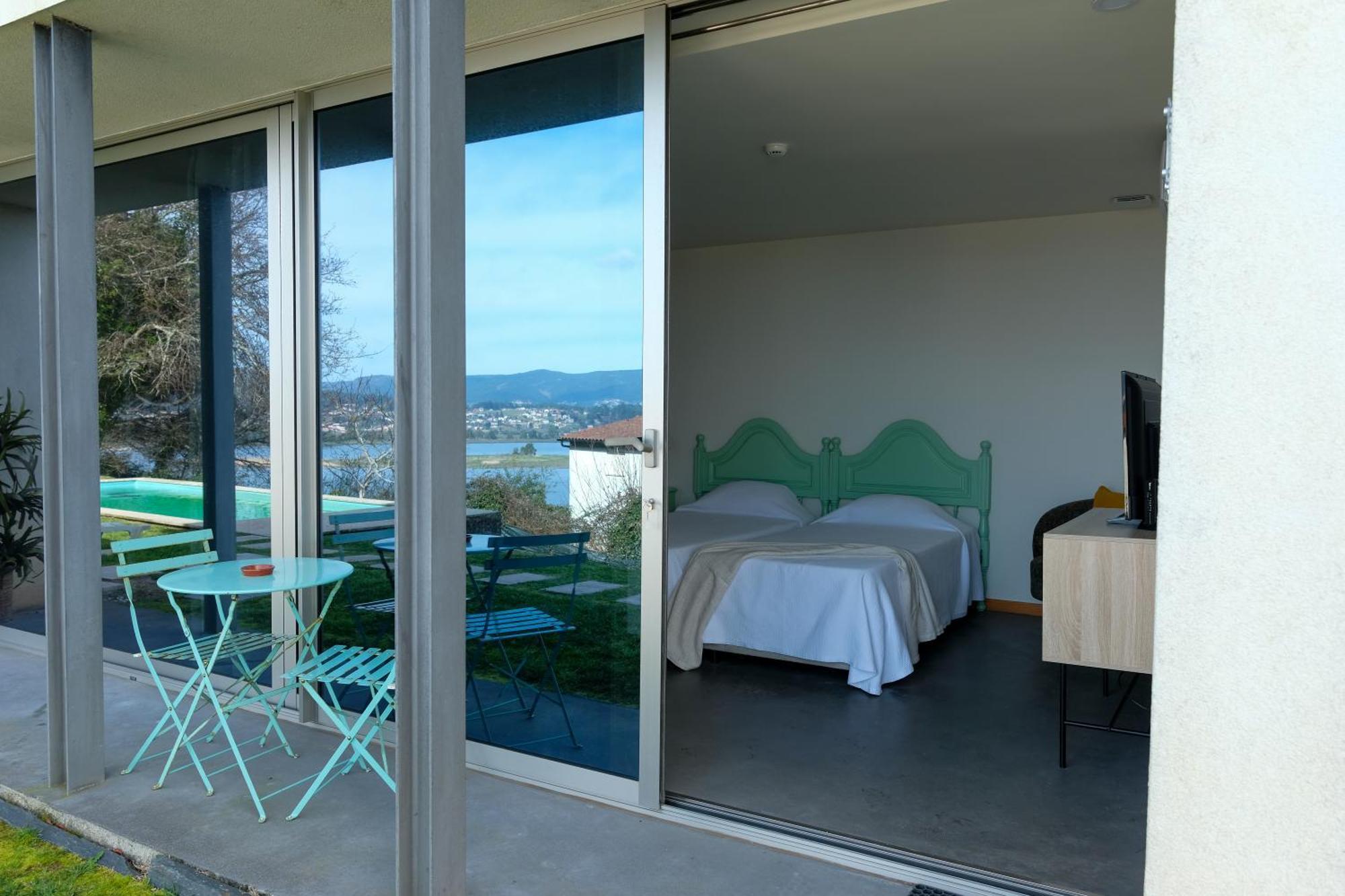 Deluxe Double or Twin Room Pool View,1756578587:JPEG