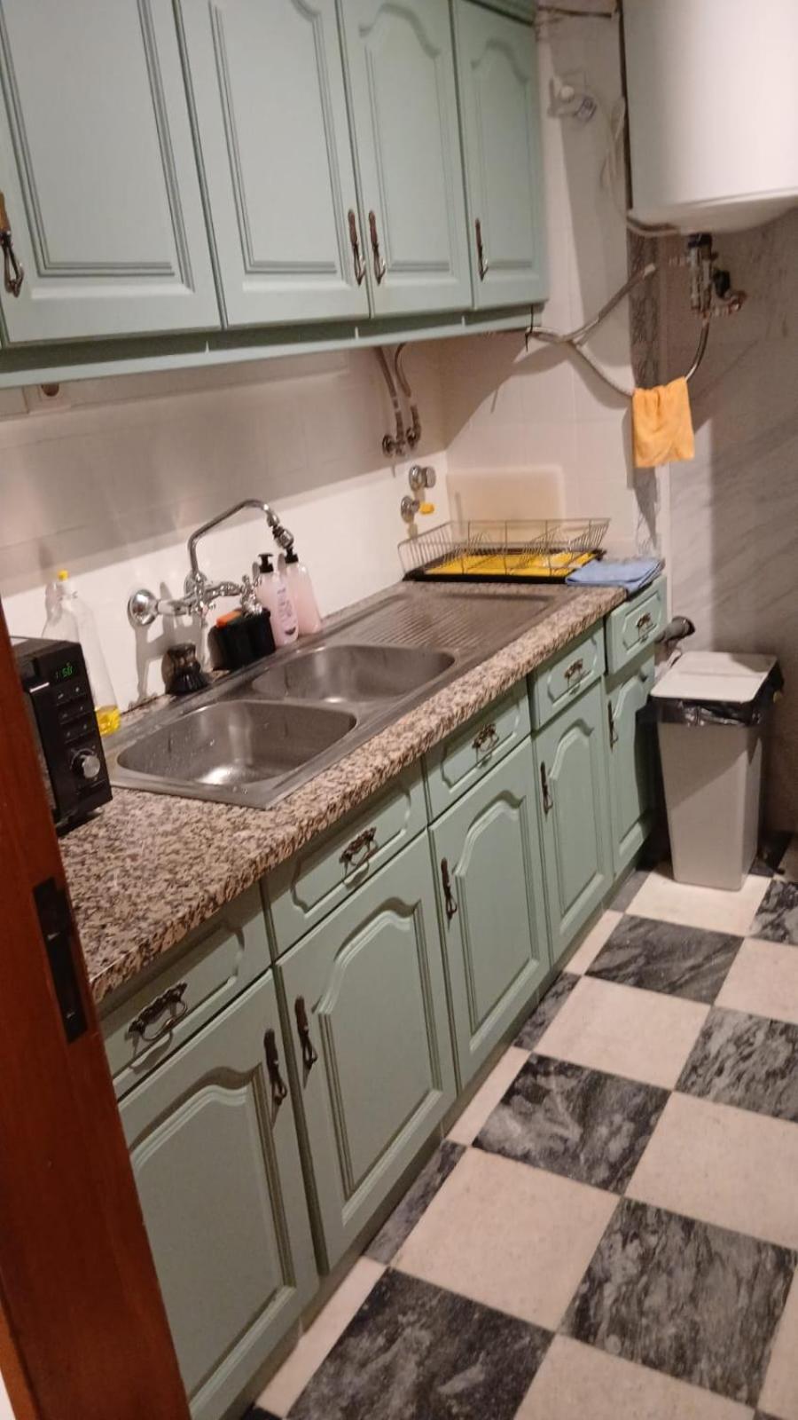 Chambre Familiale avec Salle de Bains Commune