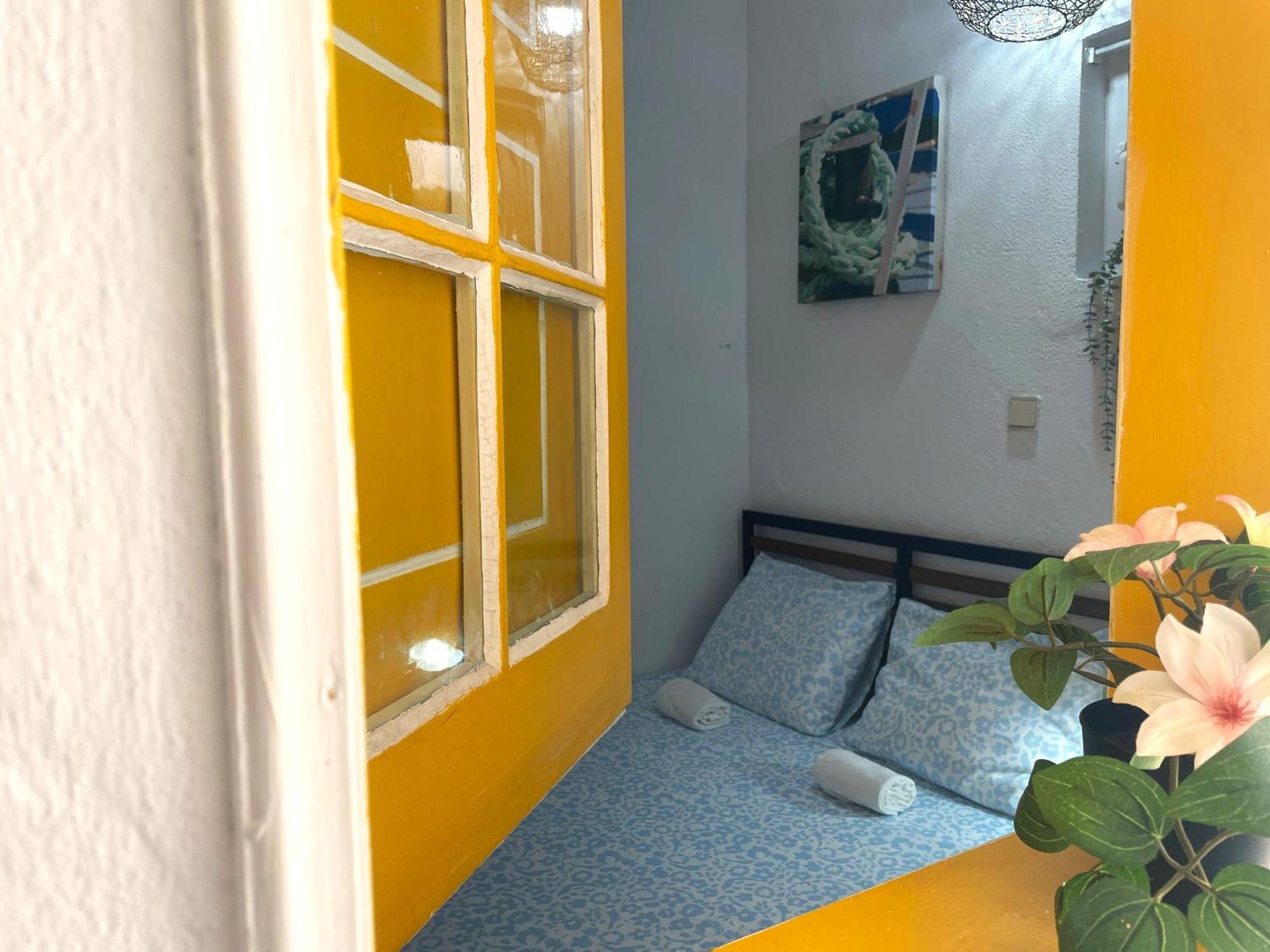 Quarto Duplo Standard com Banheiro Compartilhado