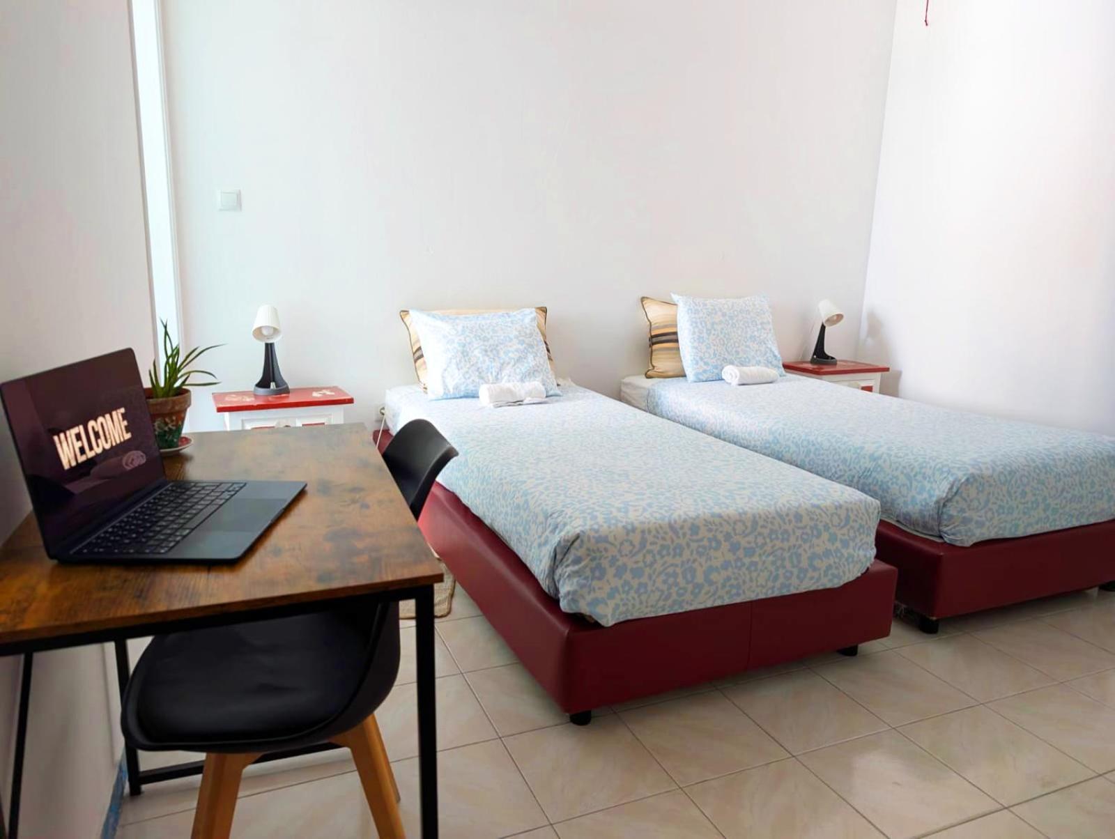 Quarto Duplo com Banheiro Privativo
