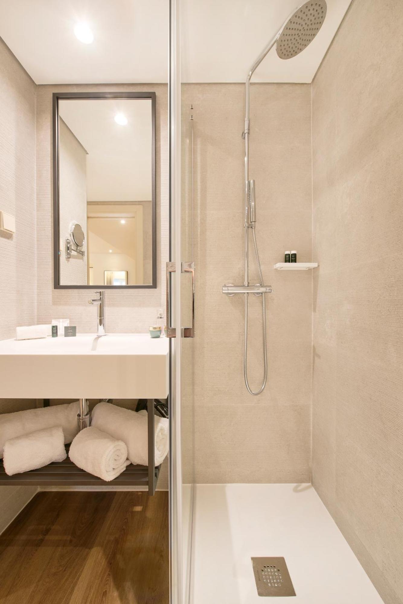 Double or Twin Room City View
