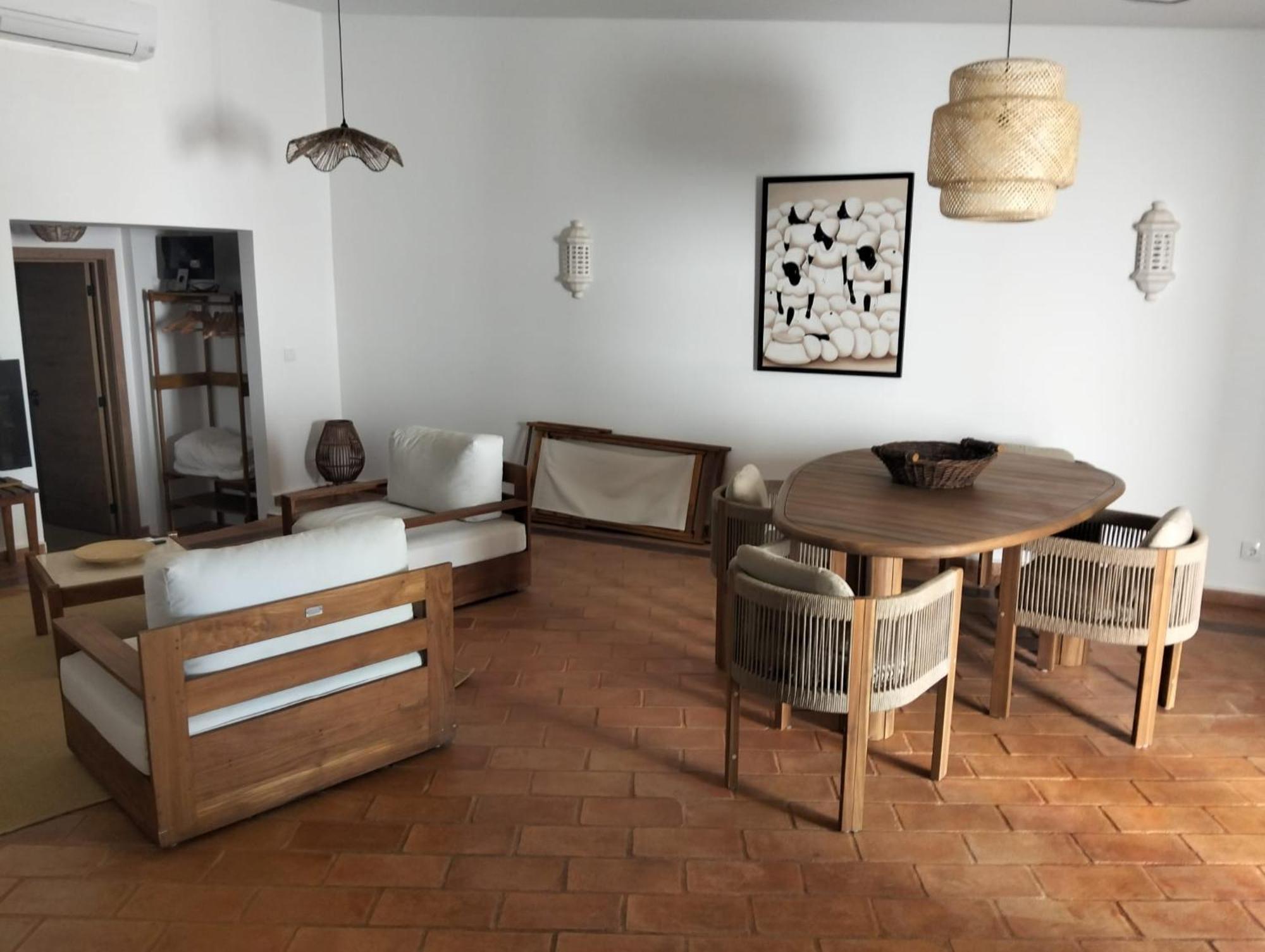 Casa unifamiliar de 1 dormitorio con vistas al mar