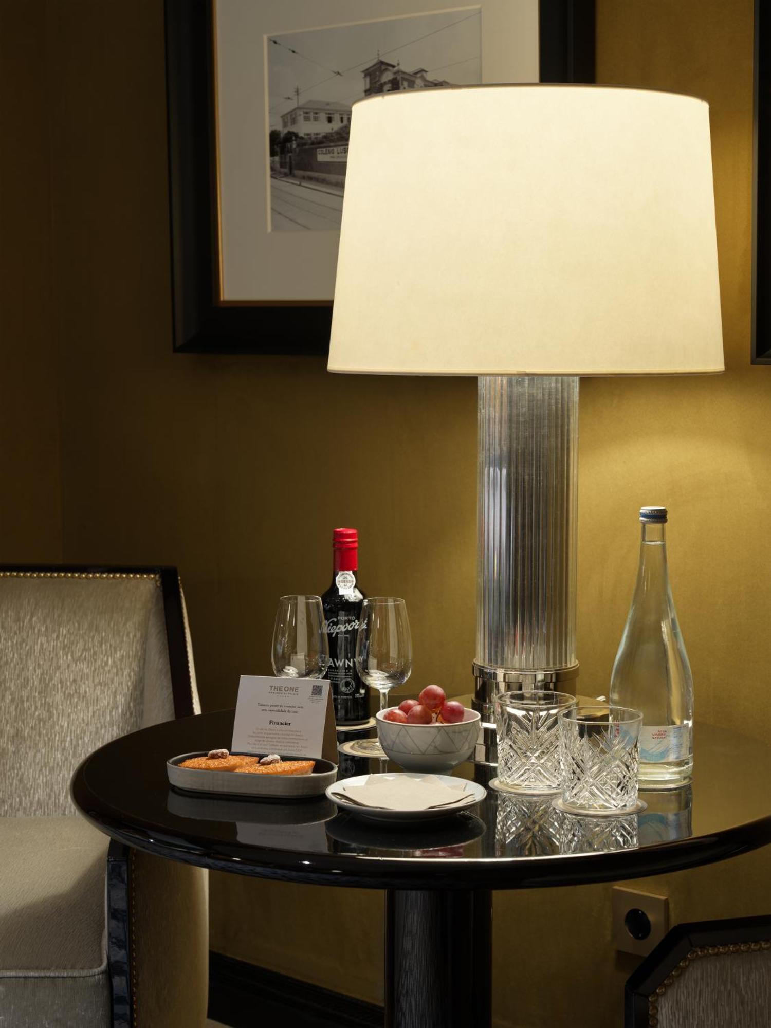 Suite with City View