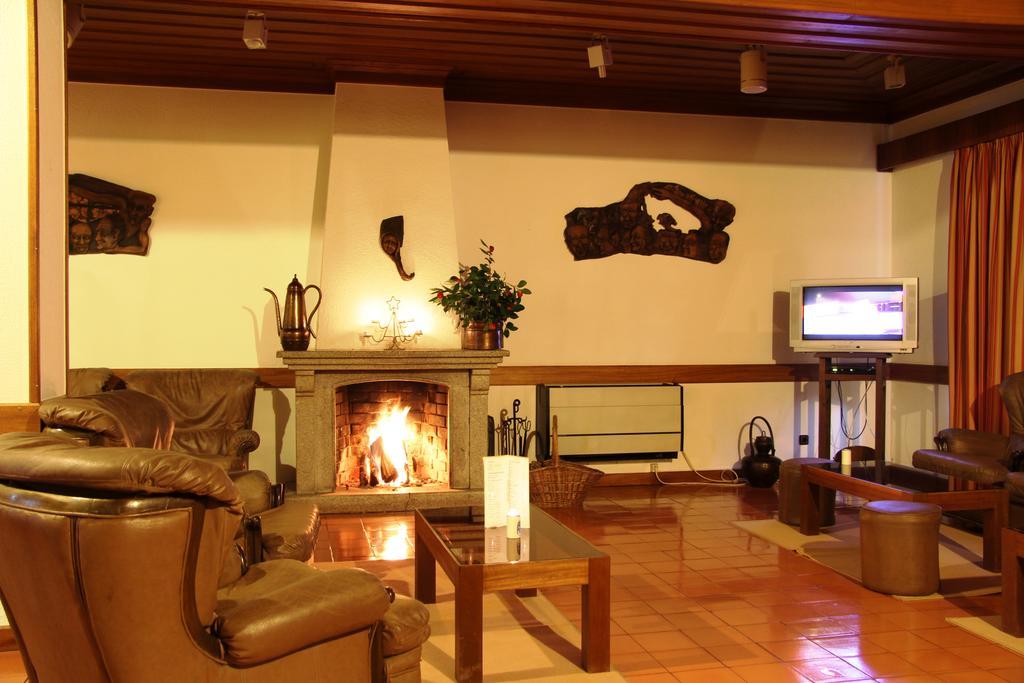 Double or Twin Room with Mountain View,222201716:JPEG