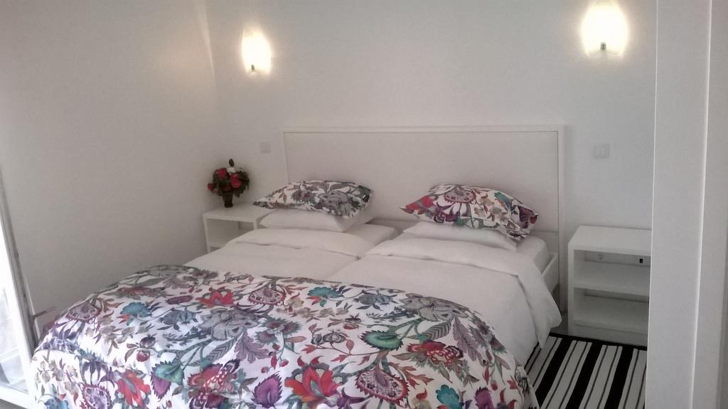 Quarto Individual Standard