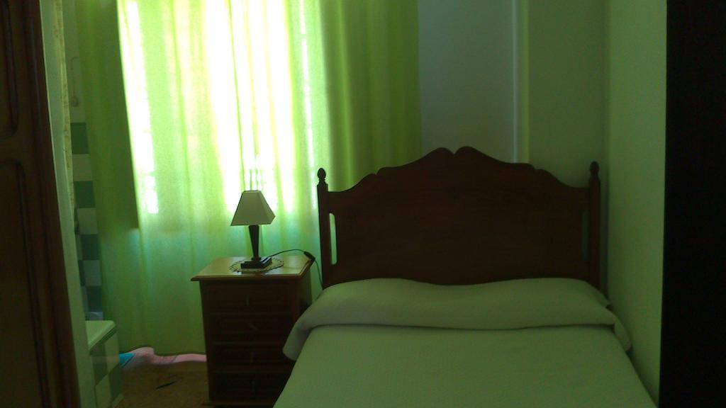 Chambre Double avec Salle de Bains Commune
