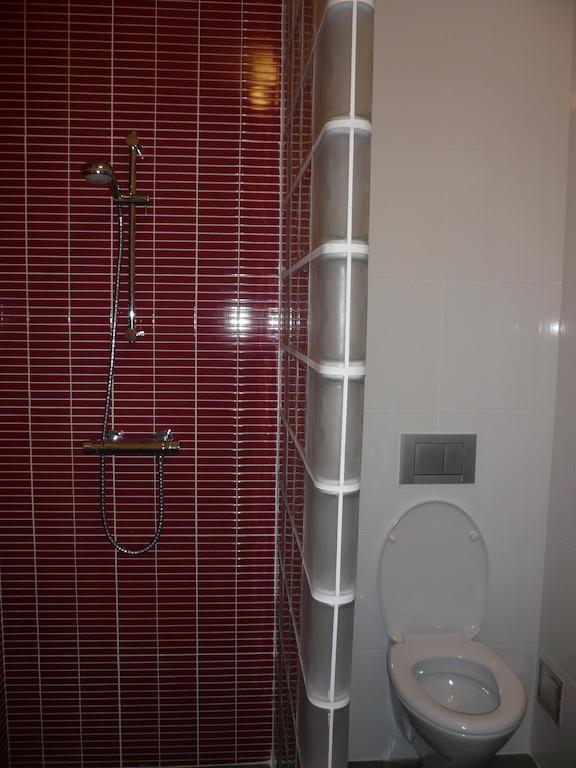 Quarto Twin com Vista Piscina
