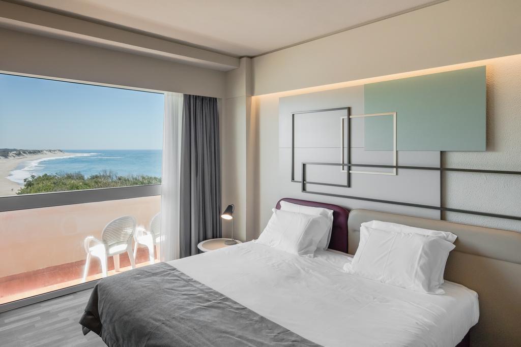 Habitación Doble con vistas laterales al mar - 1 o 2 camas