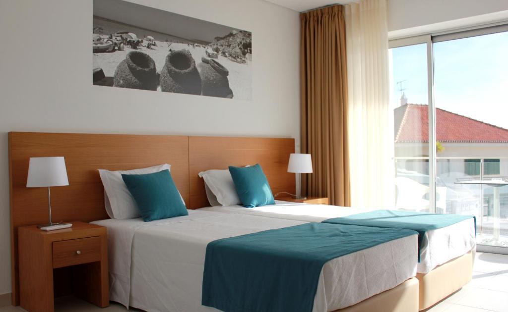 Superior Twin Room with Sea View,26122355:JPEG