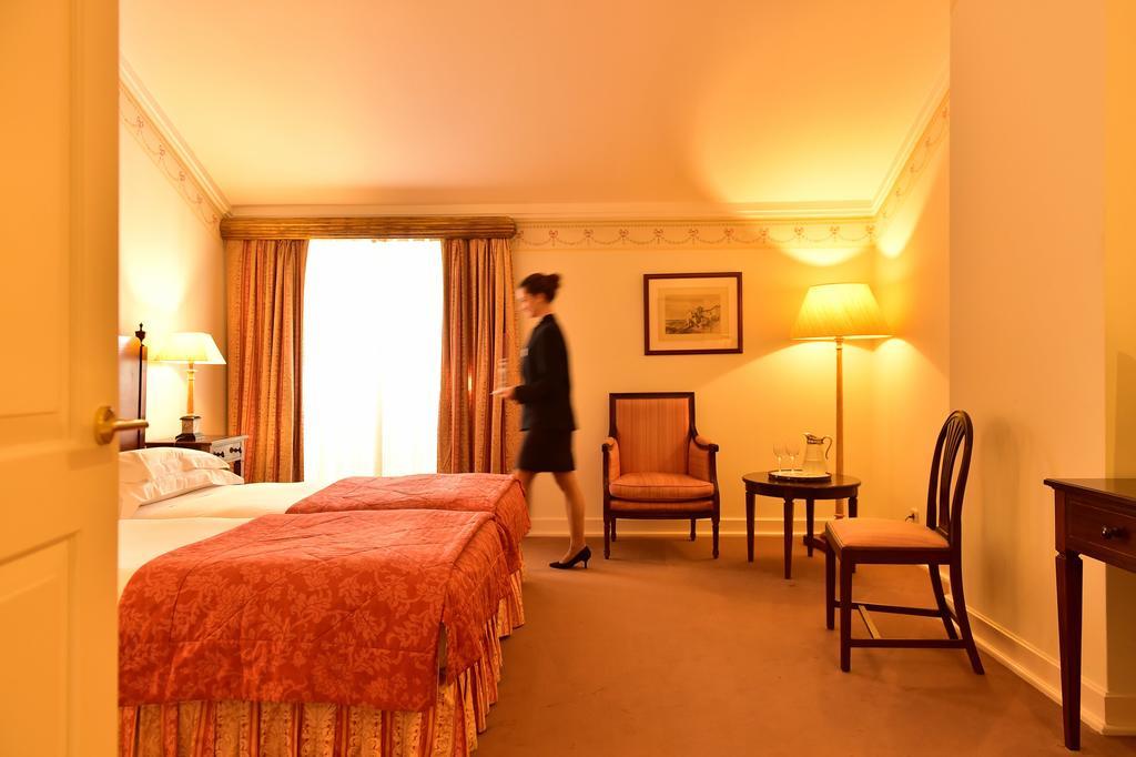Quarto Familiar Clássico