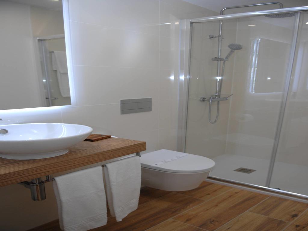 Double or Twin Room,263586125:JPEG